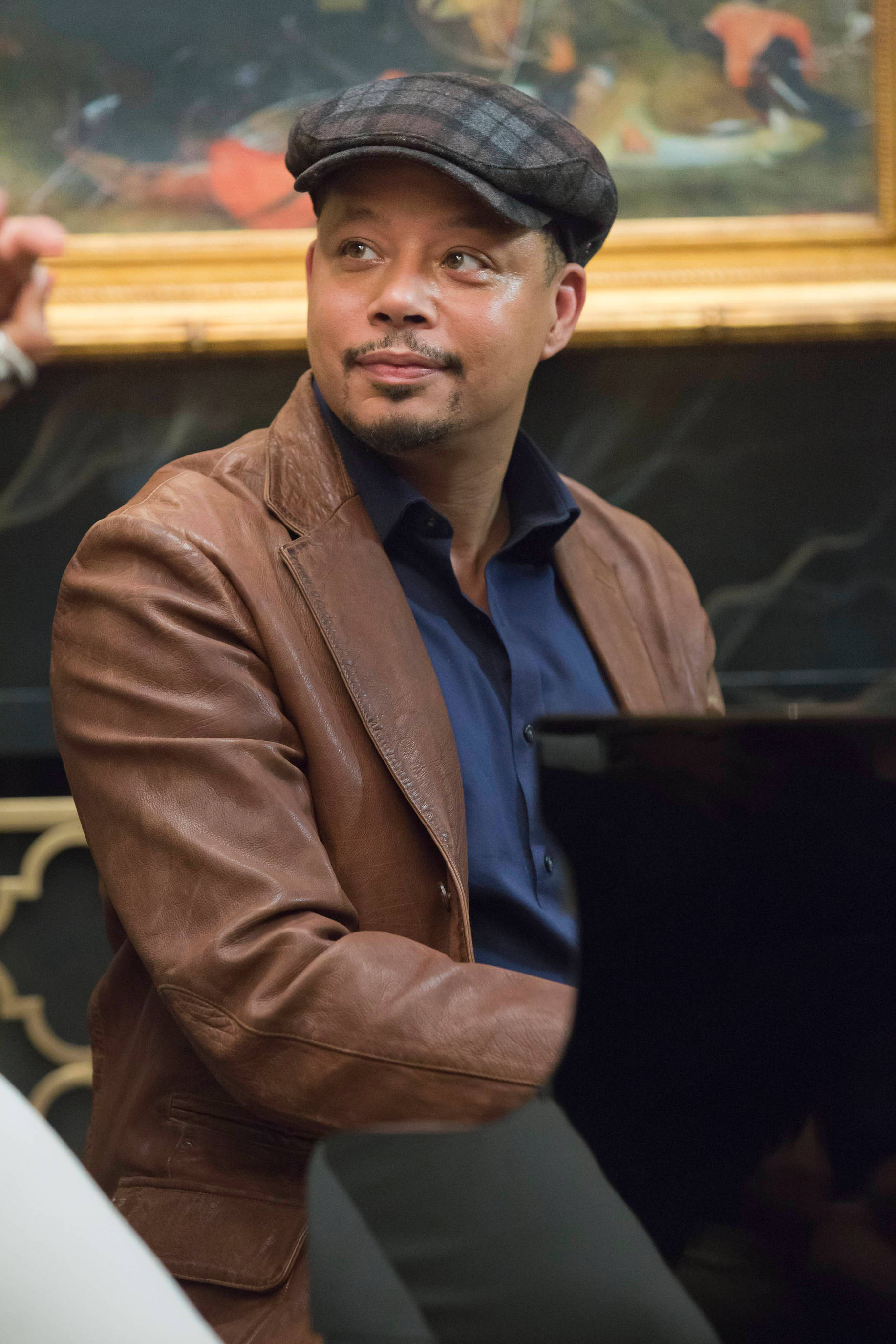 Terrence Howard, brown leather jacket, plaid cap, 2K Phone Wallpaper