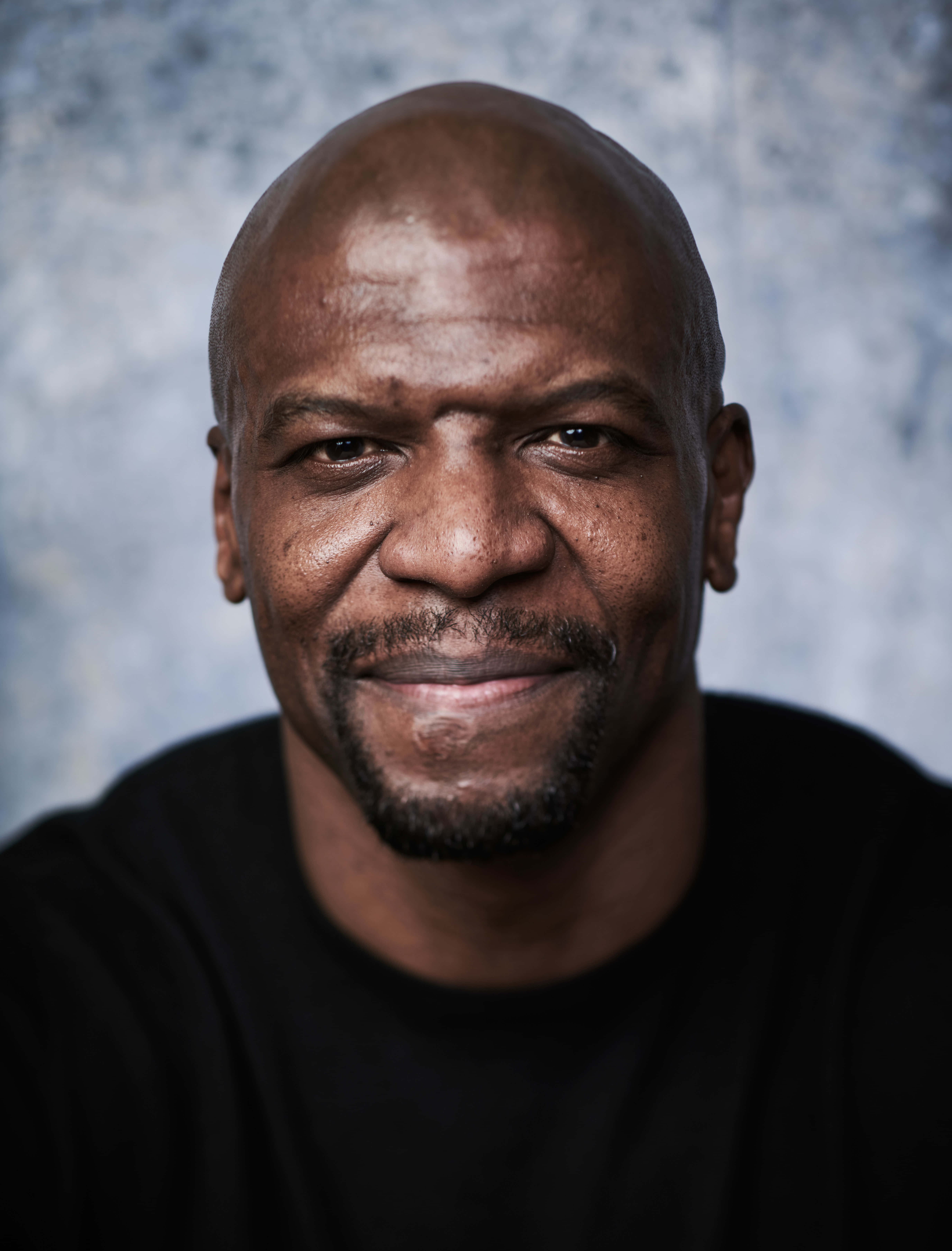 Terry Crews, black shirt, textured gray background, 5K Phone Wallpaper