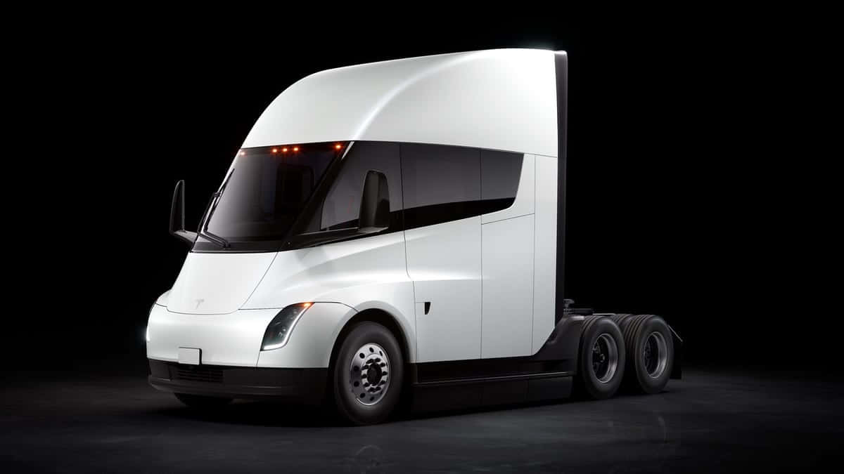 Tesla Semi, white, aerodynamic design, SD Desktop Wallpaper