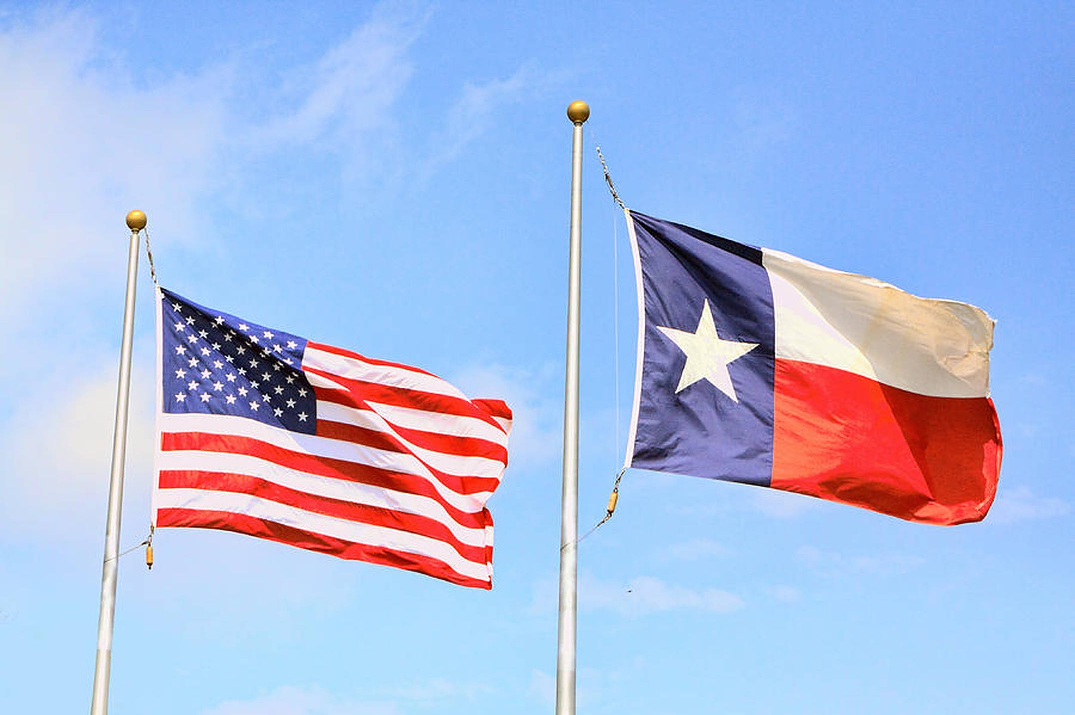 Texas flag, American flag, clear blue sky, Full HD Desktop Wallpaper