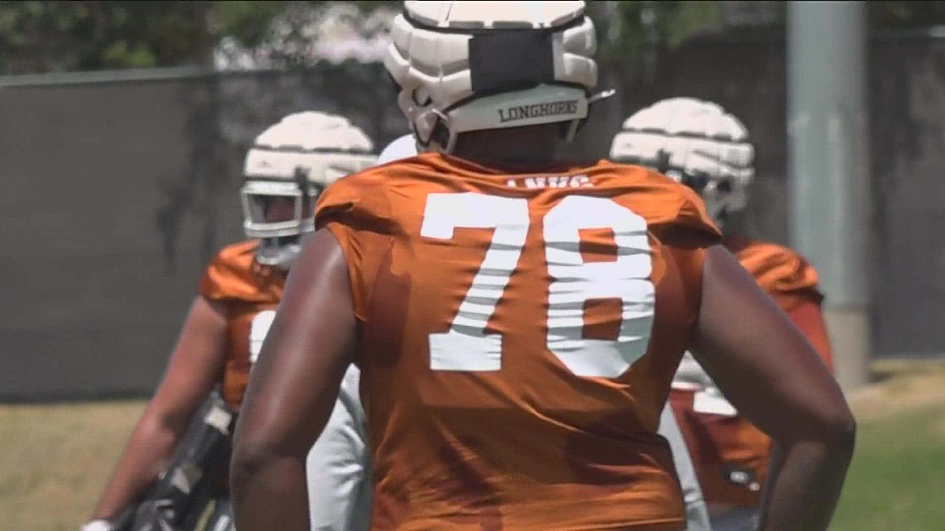 Texas Football, orange jersey, number 78, Full HD Desktop Wallpaper