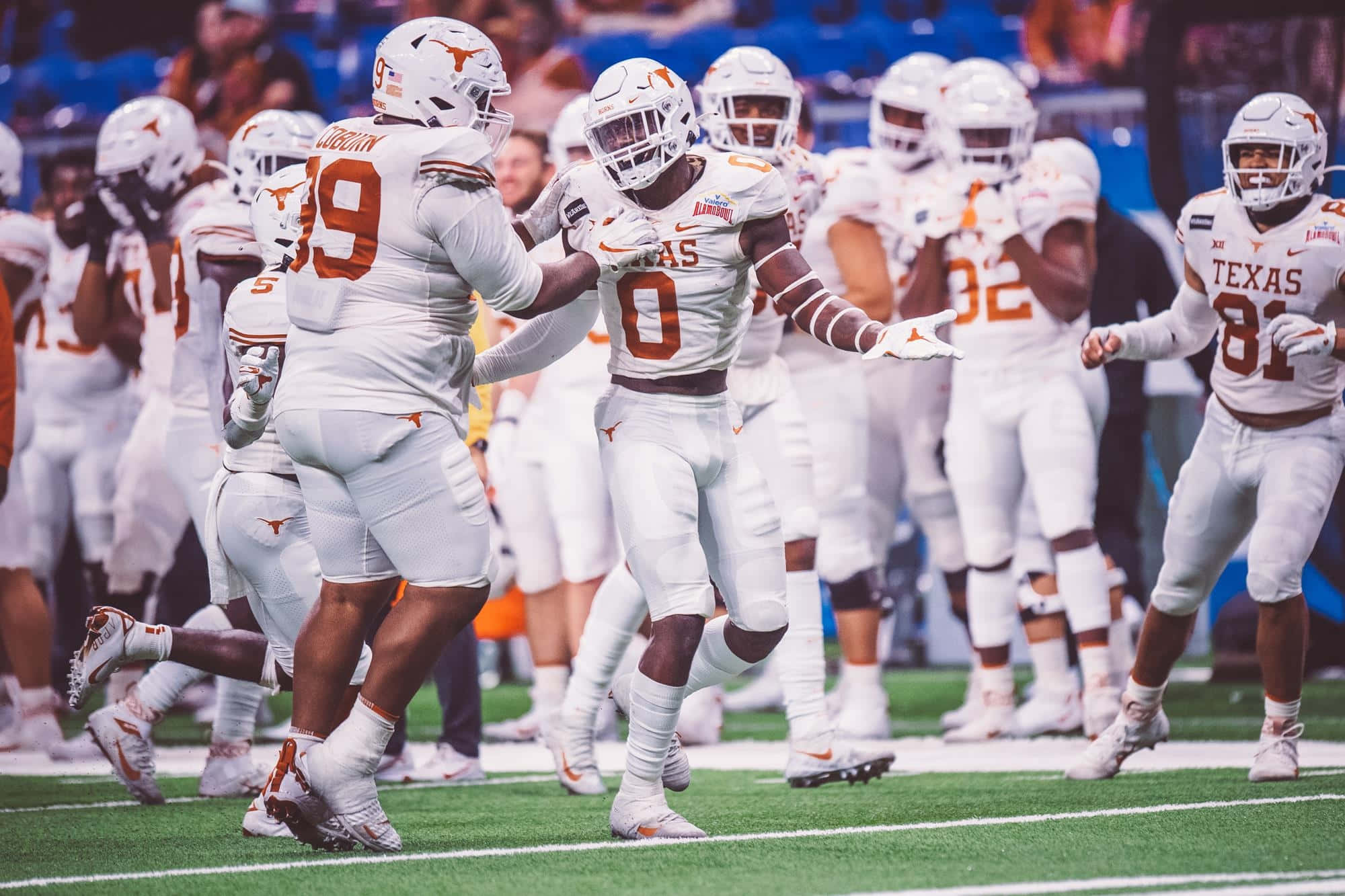 Texas Longhorns, football players, white uniforms, Full HD Desktop Wallpaper
