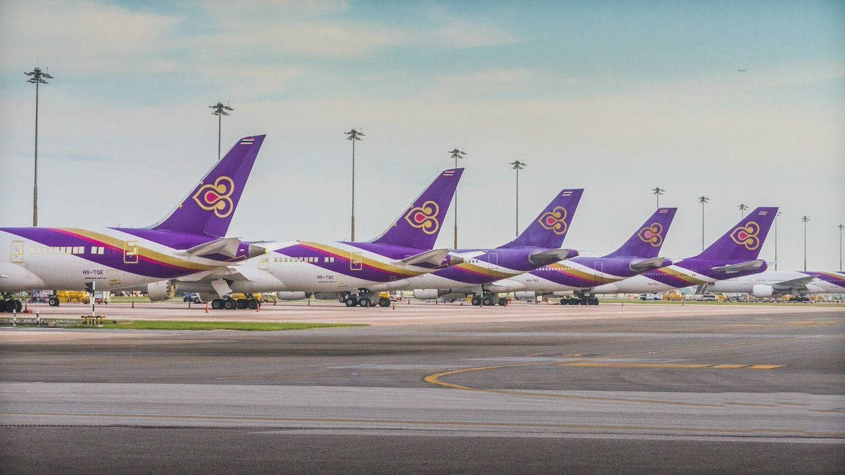 Thai Airways, purple, gold, SD Desktop Wallpaper