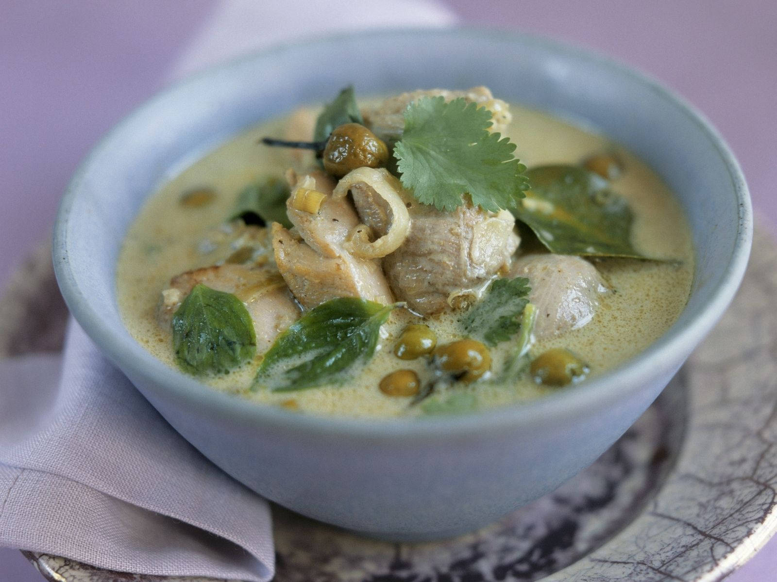 coconut based chicken green thai curry, creamy green curry, chicken, HD Desktop Wallpaper