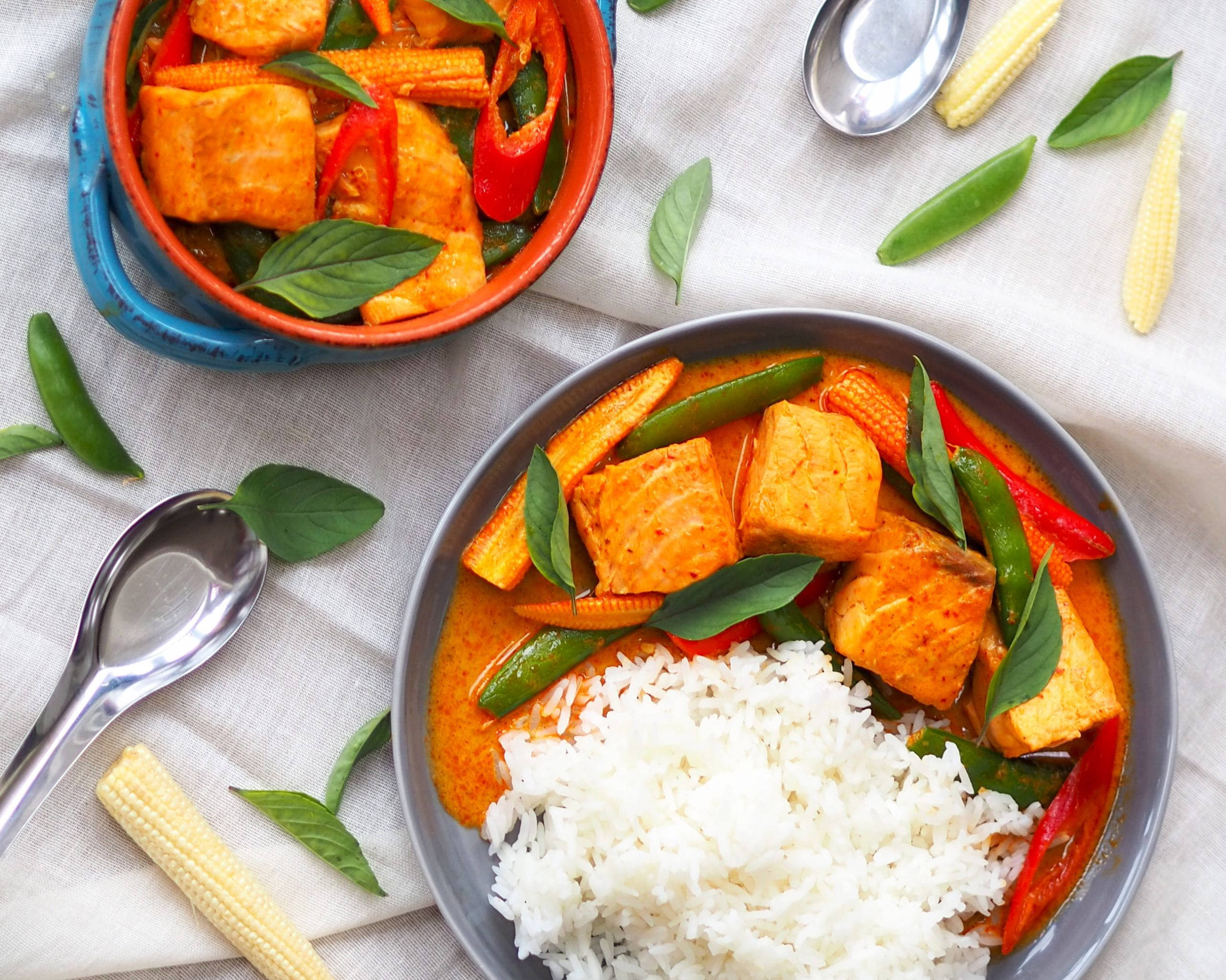 salmon red, Thai Curry, baby corn, 2K Desktop Wallpaper