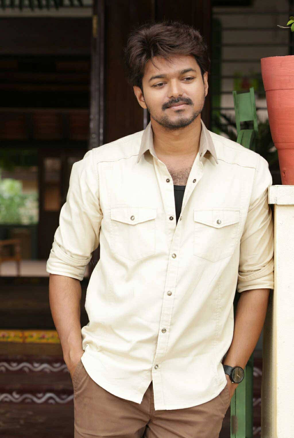Thalapathy HD, cream shirt, outdoors, HD Phone Wallpaper