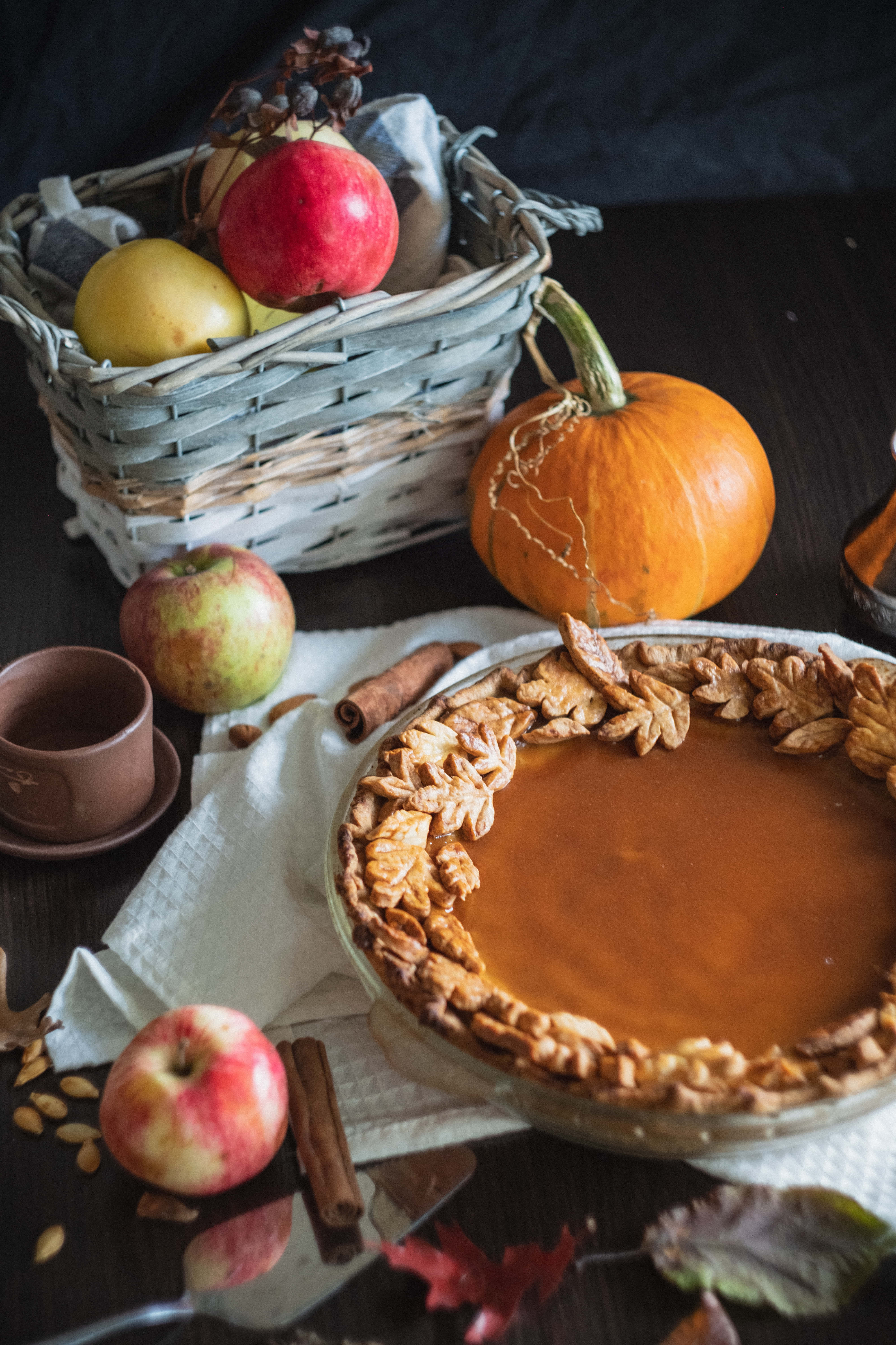 pumpkin pie, leaf crust, basket of apples, 5K Phone Wallpaper