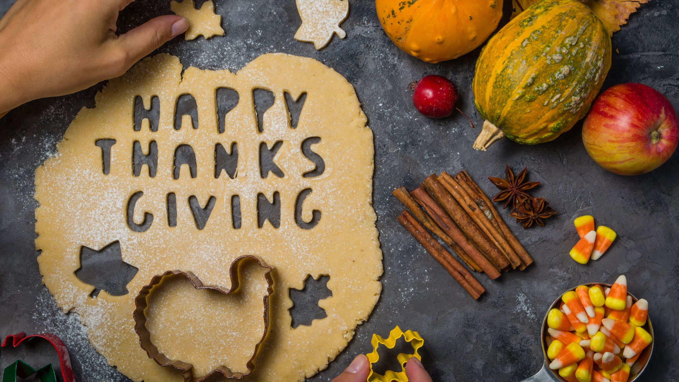 Cookie Thanksgiving Desktop, HAPPY THANKSGIVING, autumn-themed cutters, Full HD Desktop Wallpaper
