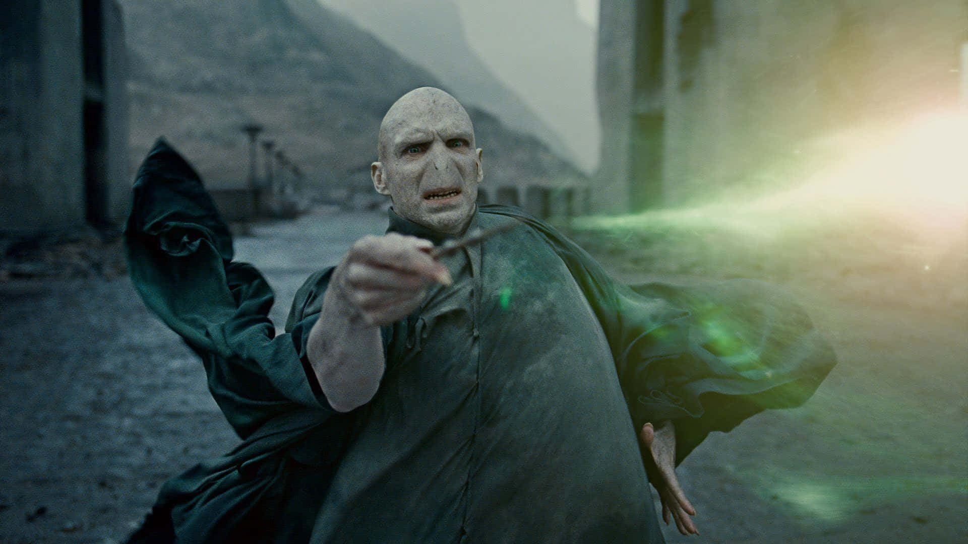 The Battle Of Hogwarts, bald wizard, dark robe, Full HD Desktop Wallpaper