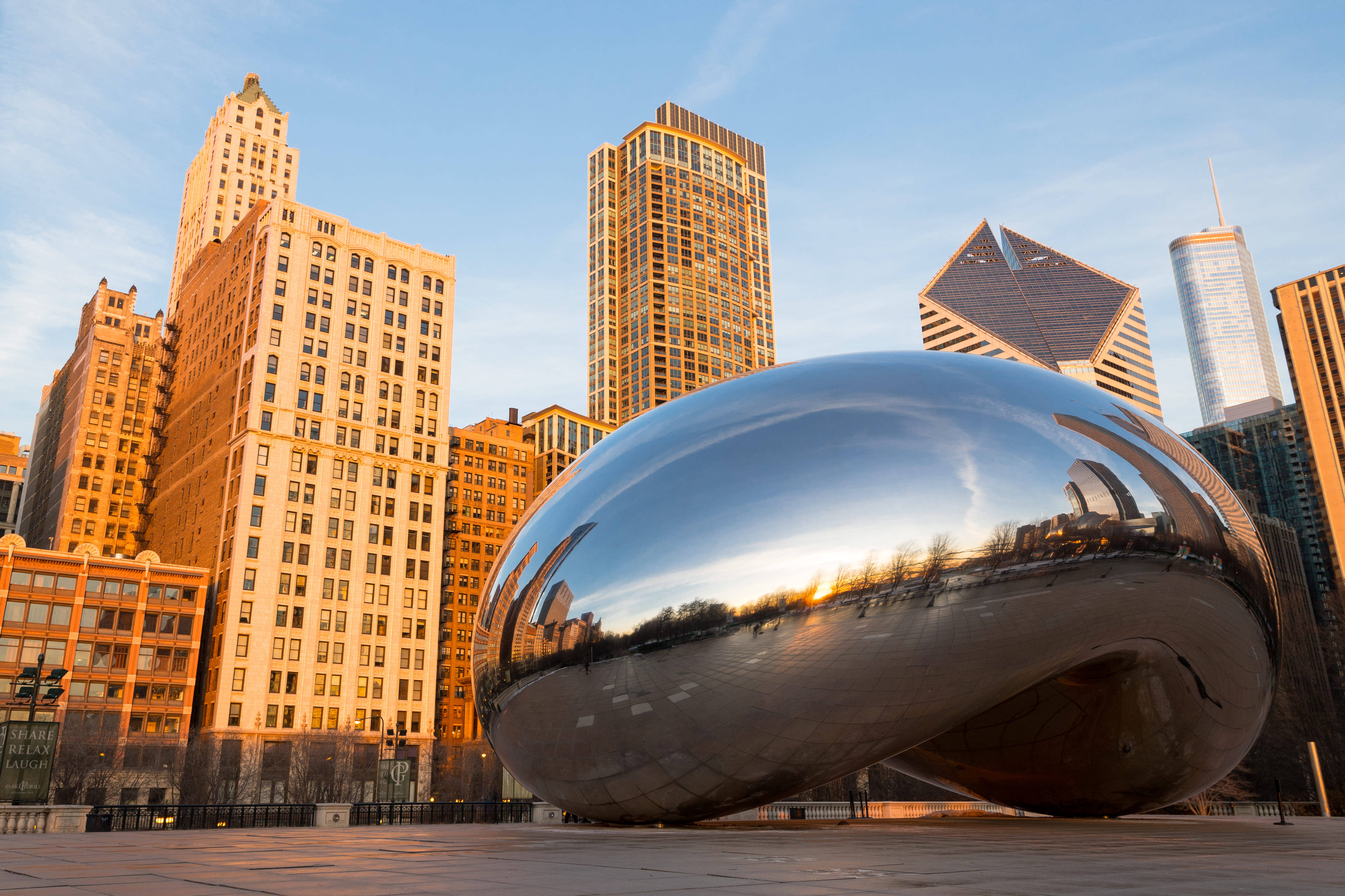 The Bean Chicago, golden skyscrapers, blue sky, 5K Desktop Wallpaper