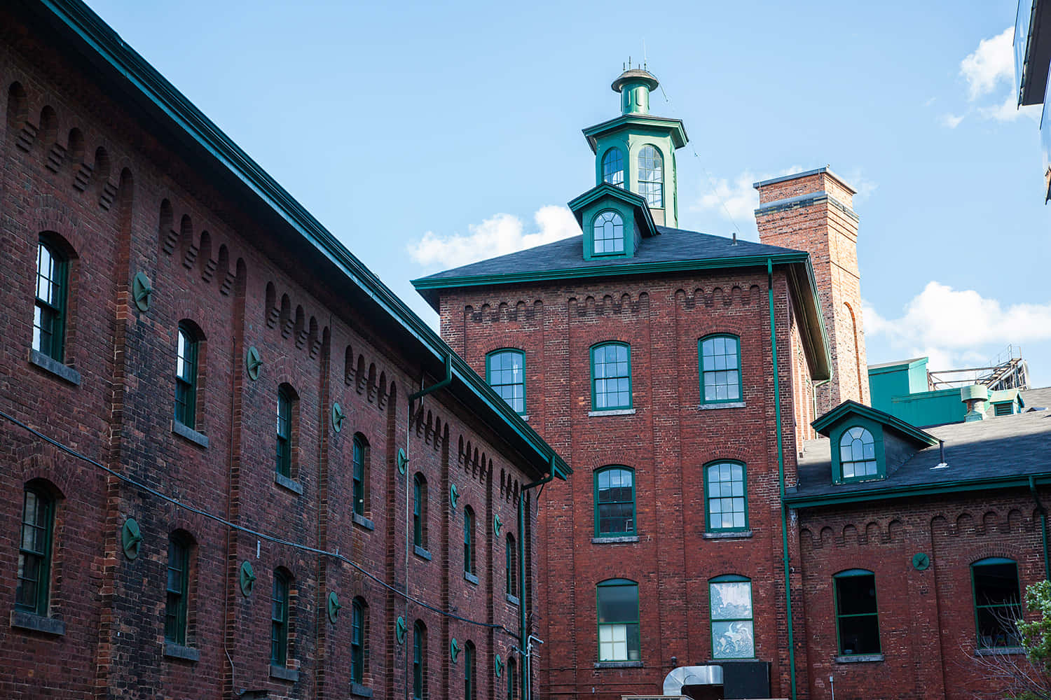 Distillery District, heritage buildings, red brick, HD Desktop Wallpaper