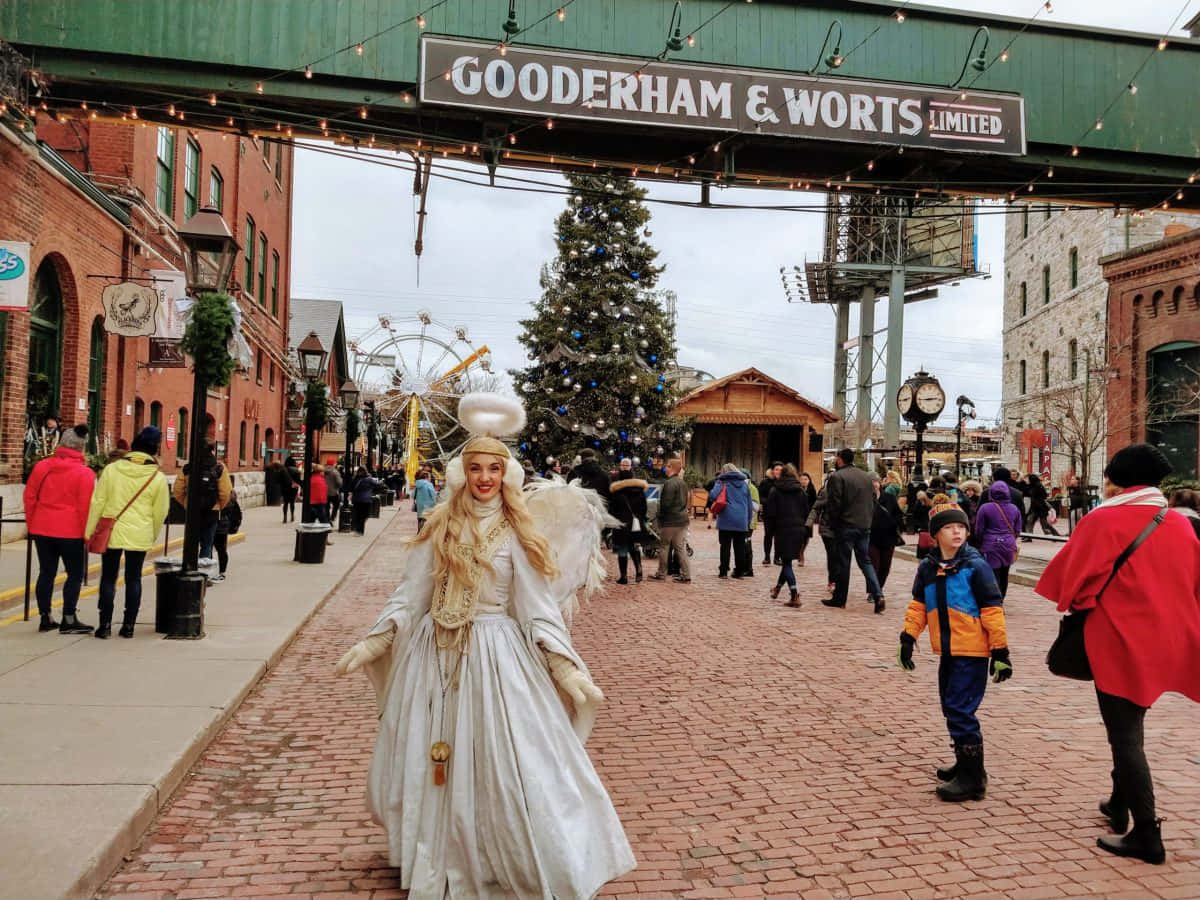 Distillery District, holiday celebration, costumed angel, SD Desktop Wallpaper