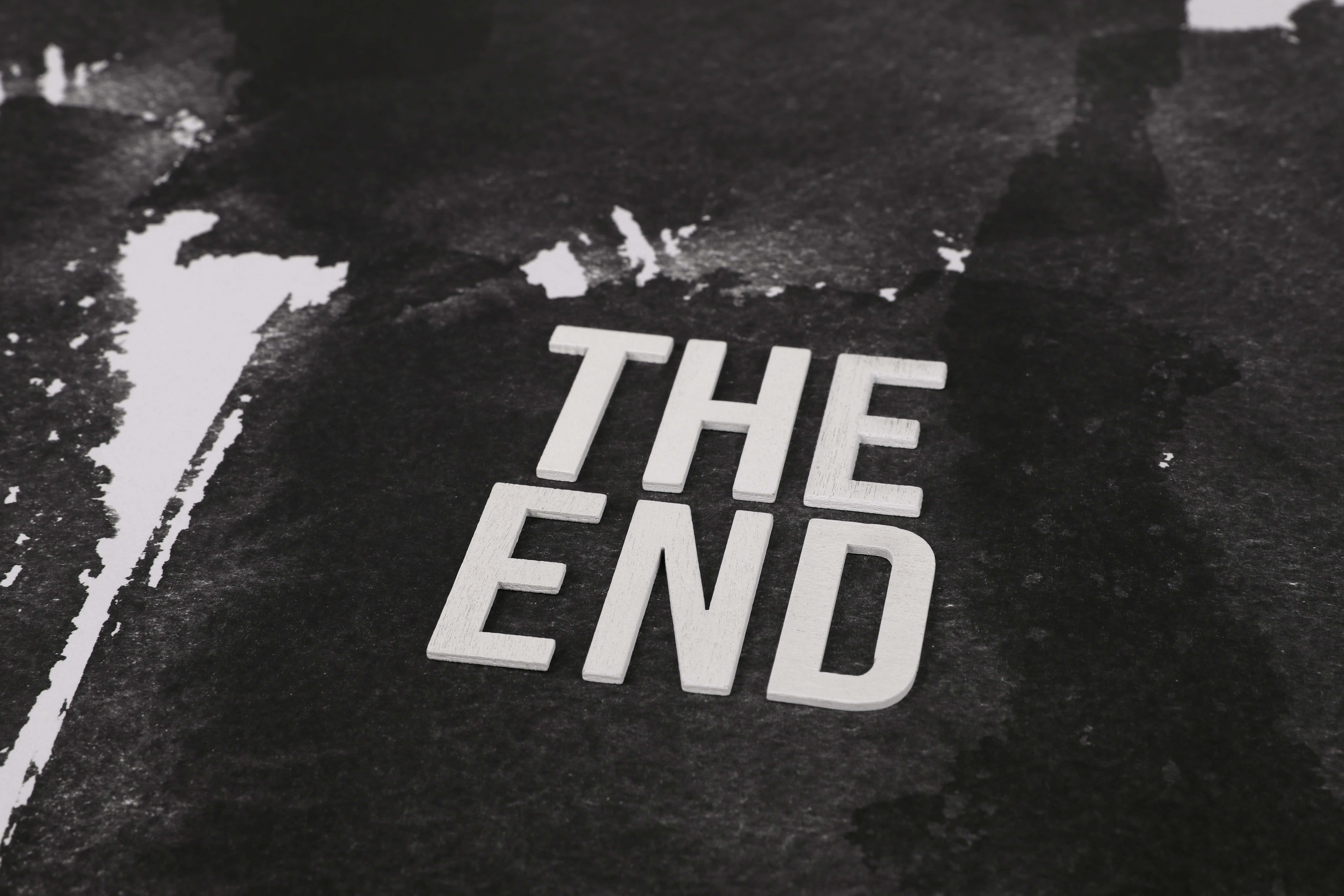THE END, white 3d letters, textured black and white splattered surface, 5K Desktop Wallpaper