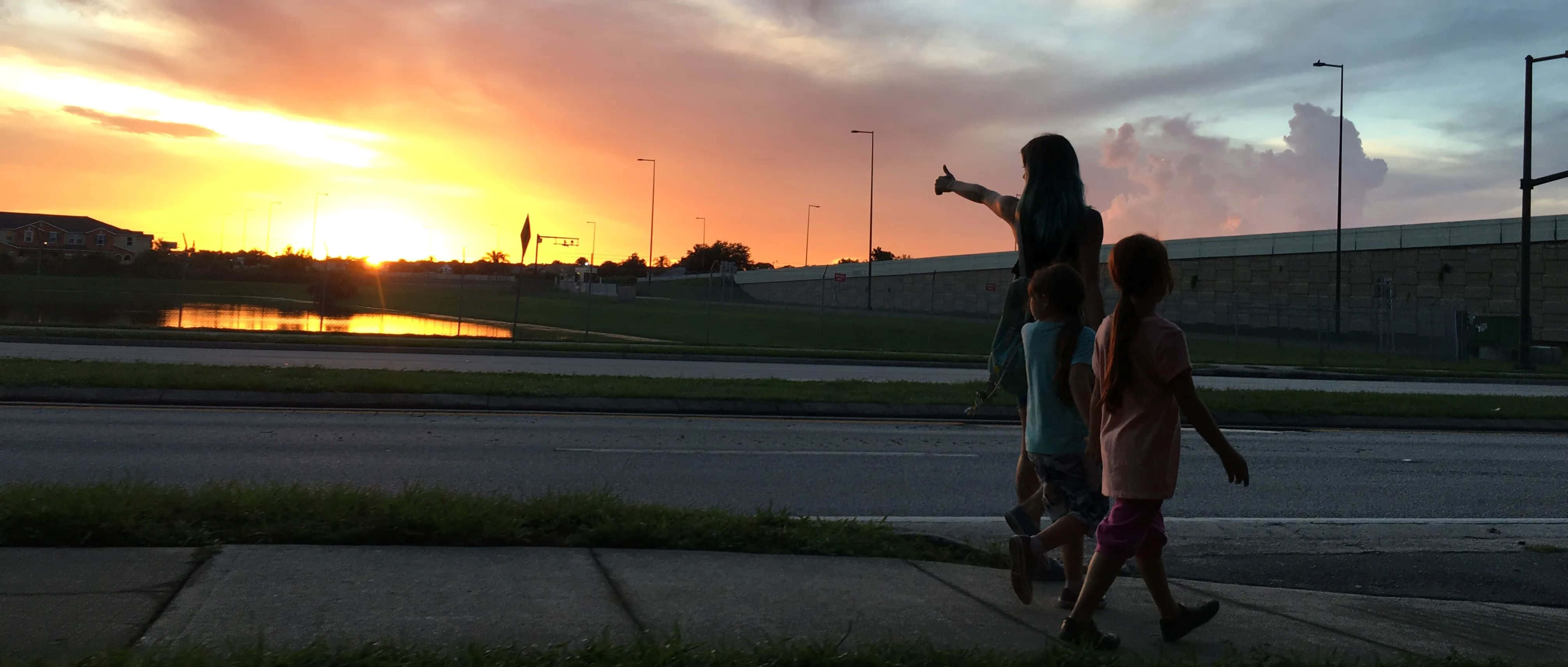 Florida Project, children, sunset, 4K Desktop Wallpaper