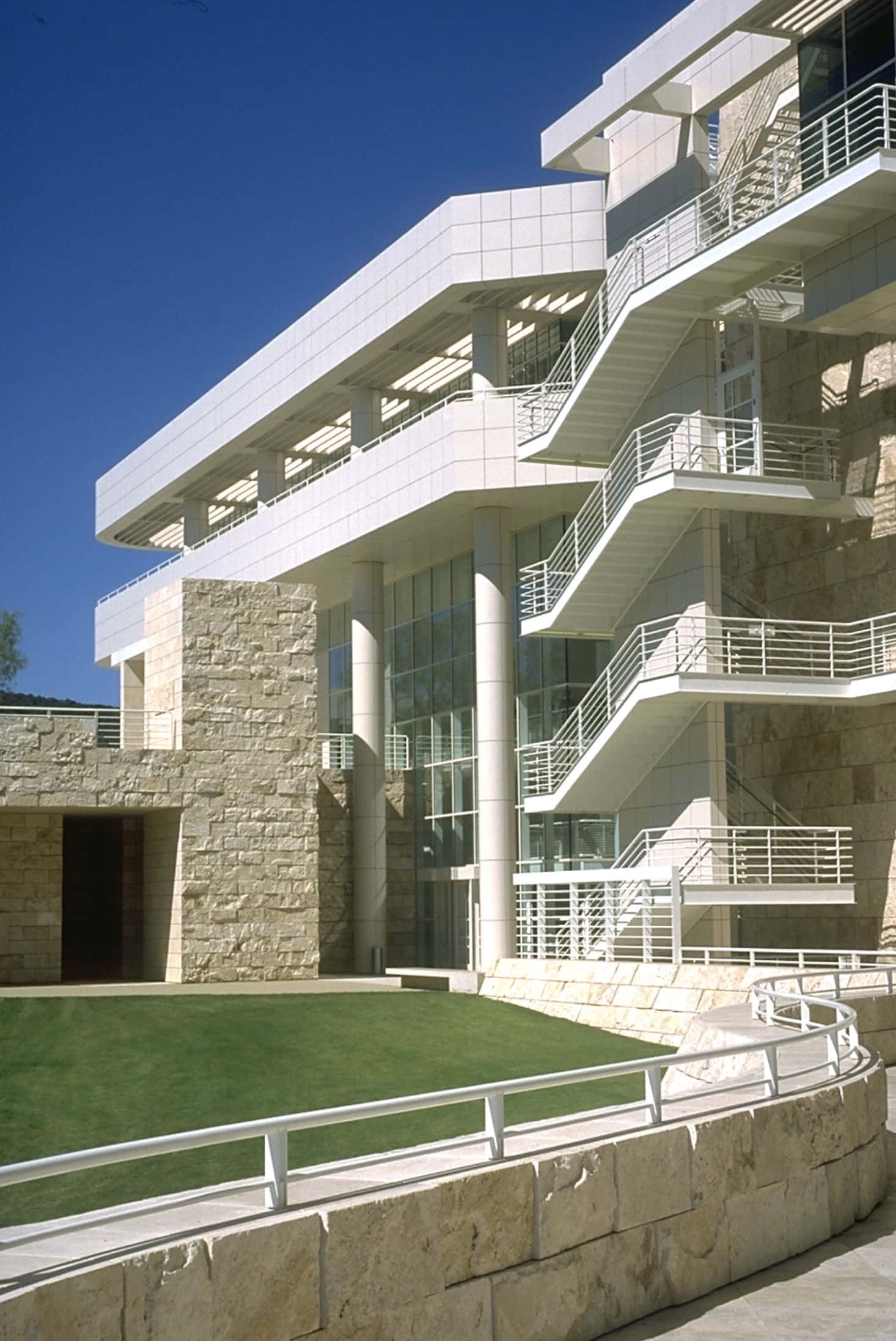 Getty Center, white concrete balconies, stone walls, Full HD Phone Wallpaper