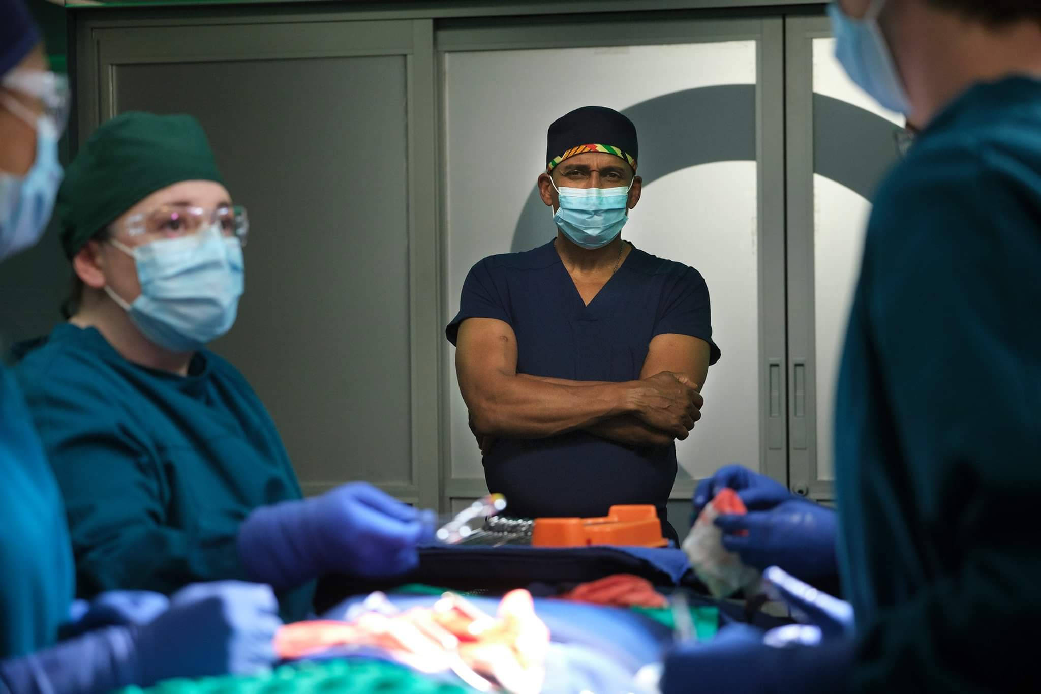 The Good Doctor, 45-degree angle, operating room, Full HD Desktop Wallpaper