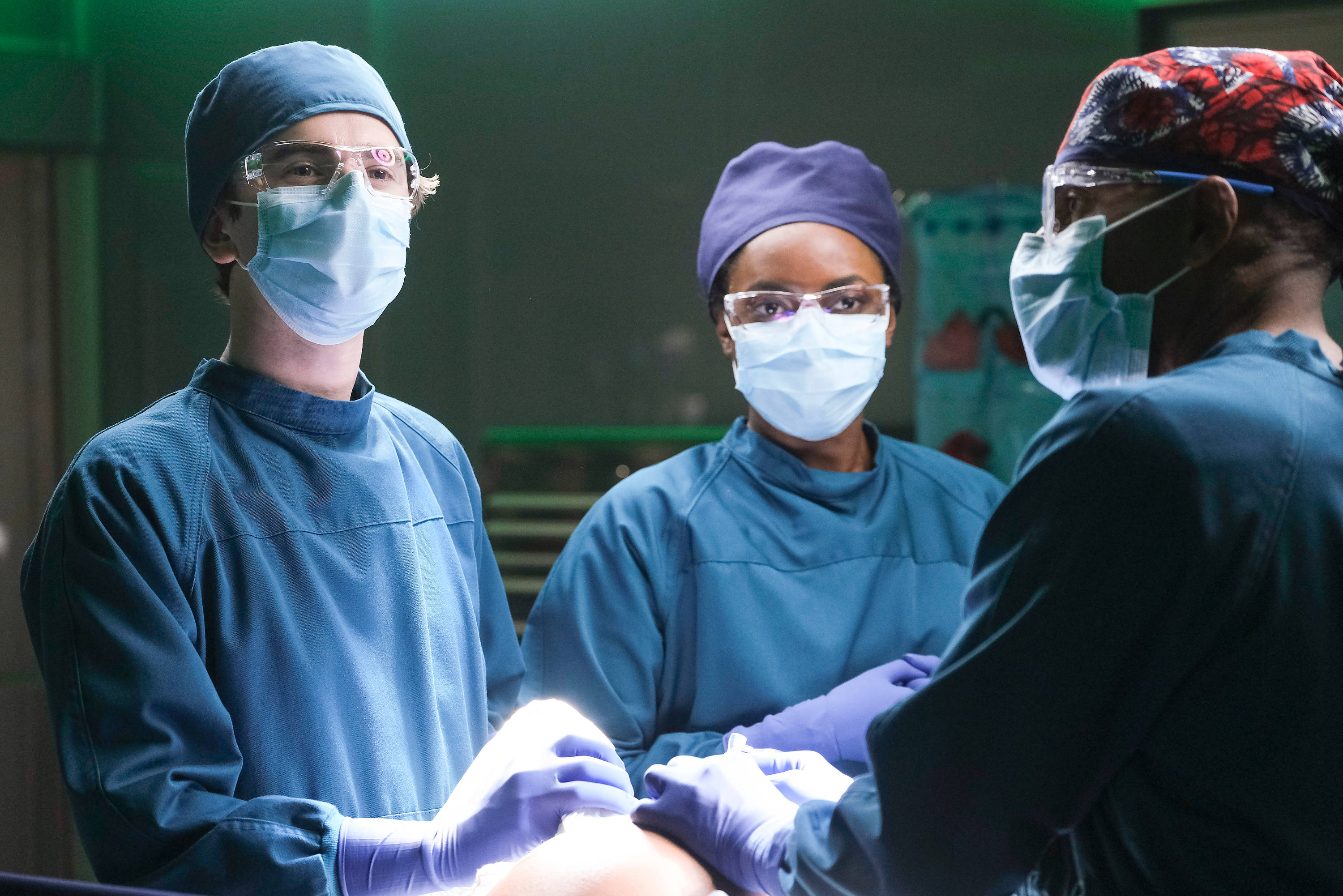 The Good Doctor, episode 4, operating room, 2K Desktop Wallpaper