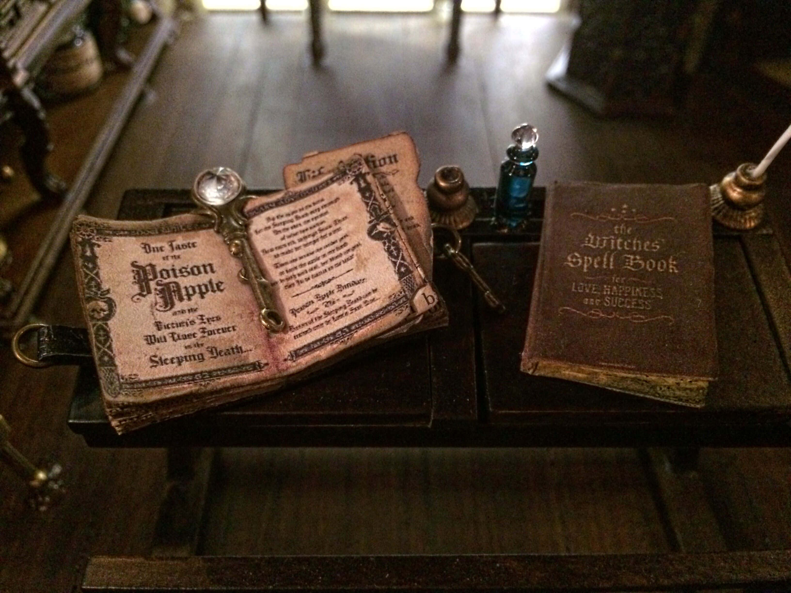 The Hogwarts Dark Arts Classroom, antique witch's spell book, potion bottle, 2K Desktop Wallpaper