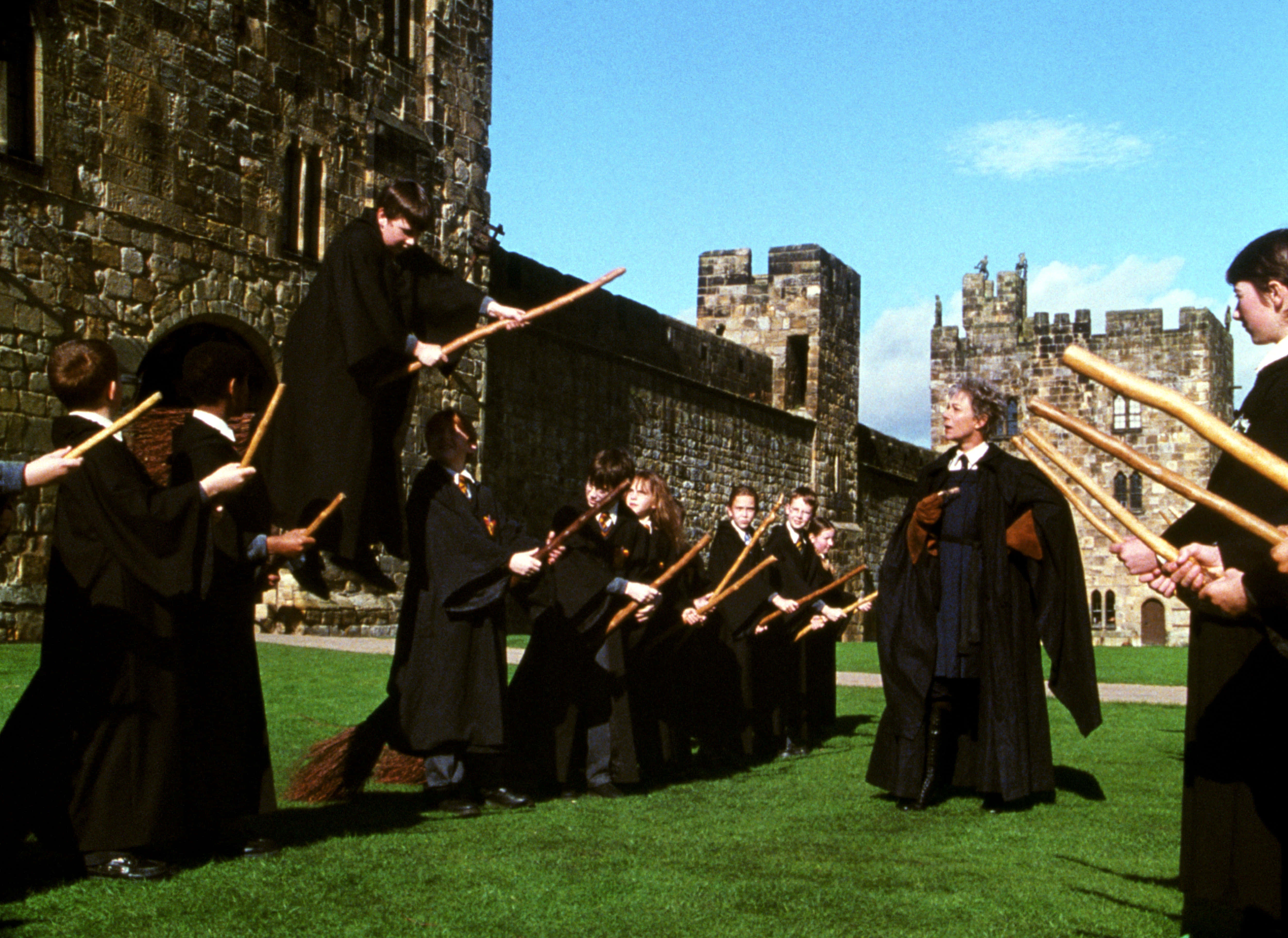 The Hogwarts Flying Lessons, black robes, broomsticks, 4K Desktop Wallpaper