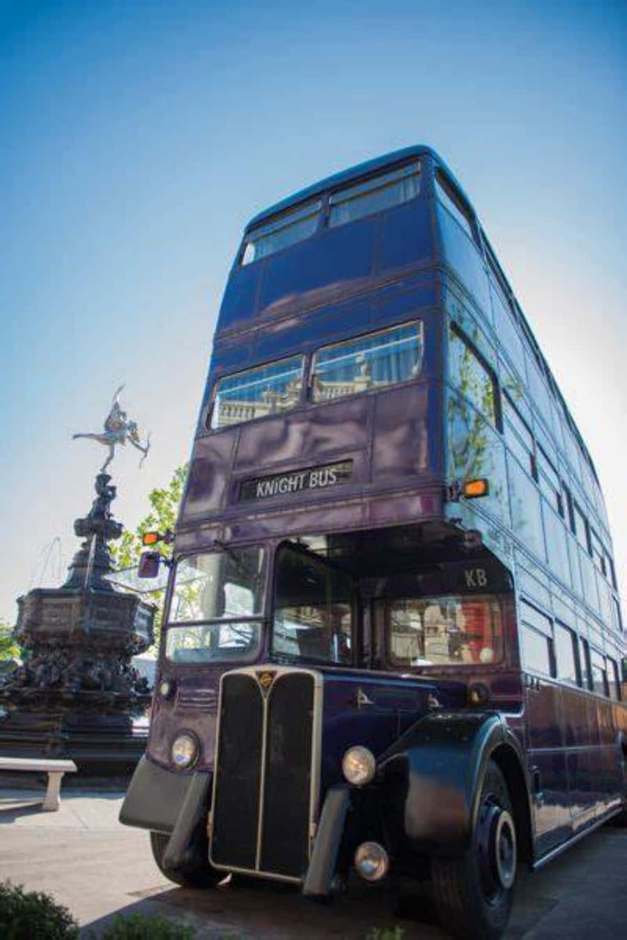 Hogwarts Knight Bus Stop, vintage purple Knight Bus, double-decker bus, HD Phone Wallpaper