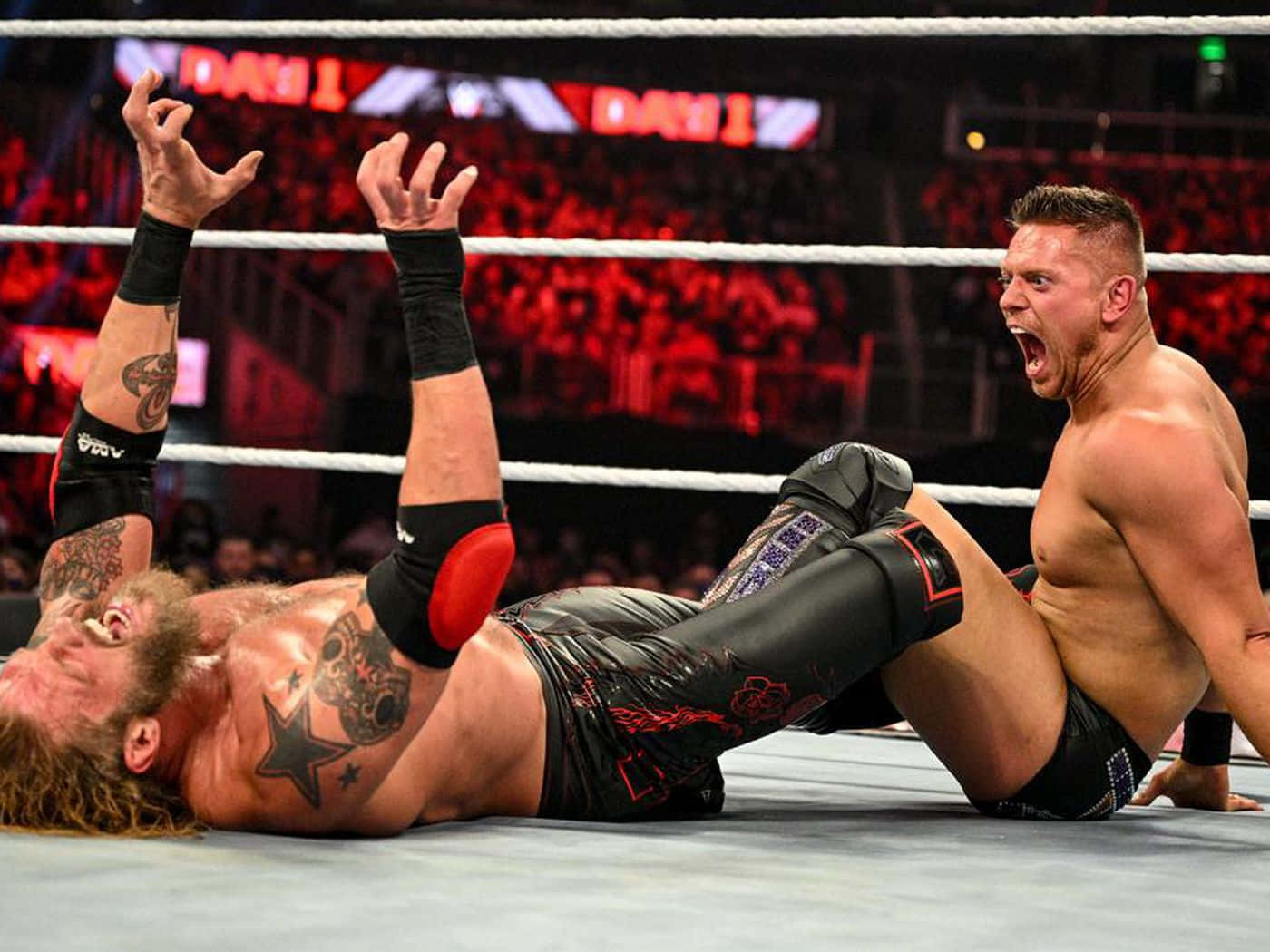 The miz, black gear, opponent, HD Desktop Wallpaper