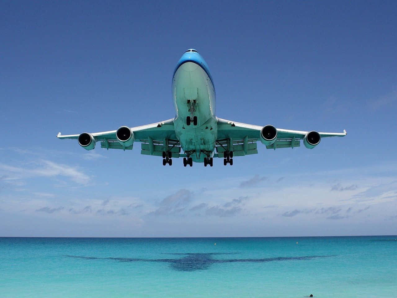 747 airplane, turquoise ocean waters, clear blue sky, HD Desktop Wallpaper