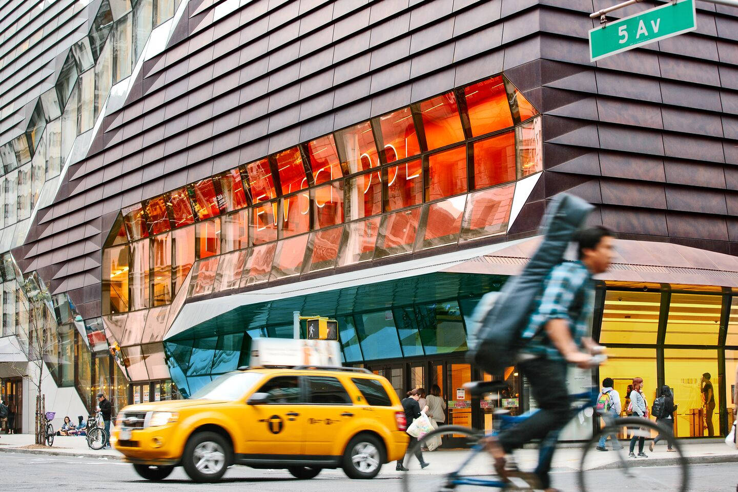The New School, yellow taxi, cyclist, HD Desktop Wallpaper