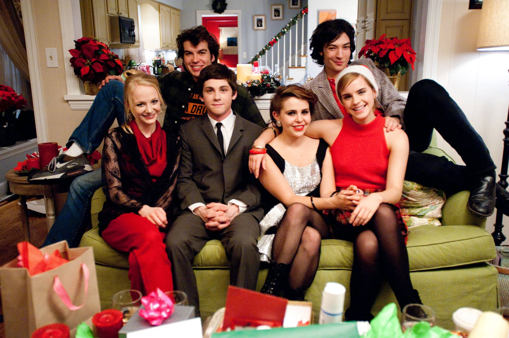 The Perks of Being a Wallflower, Christmas Party, green couch, Full HD Desktop Wallpaper