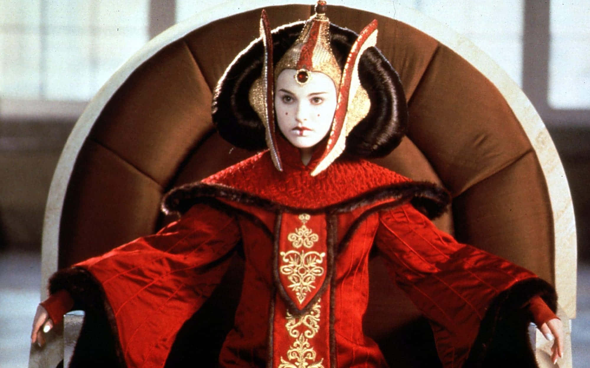 The Phantom Menace, 1999, ornate red and gold ceremonial robes, Full HD Desktop Wallpaper