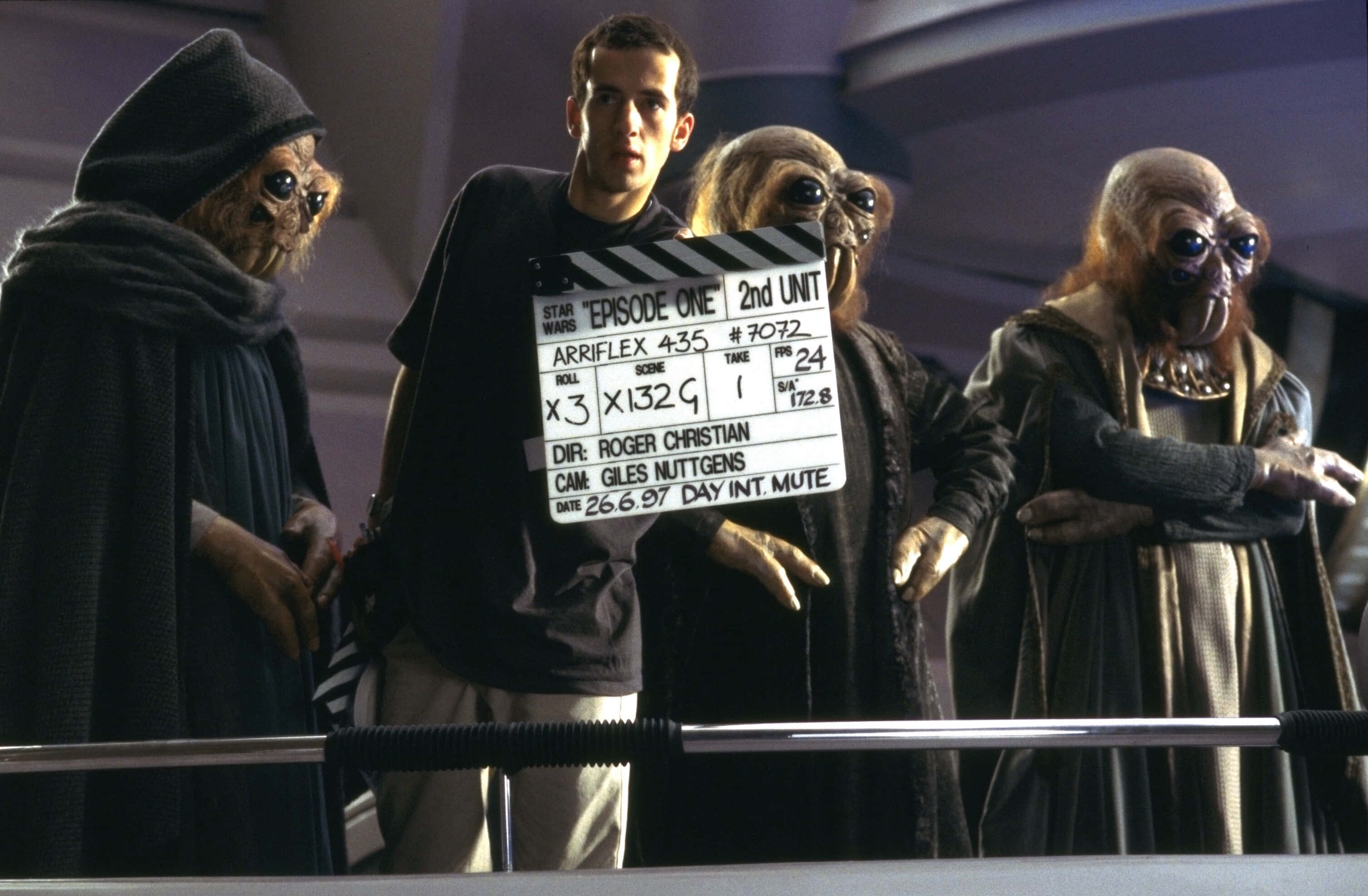 The Phantom Menace, clapperboard, alien characters, 2K Desktop Wallpaper
