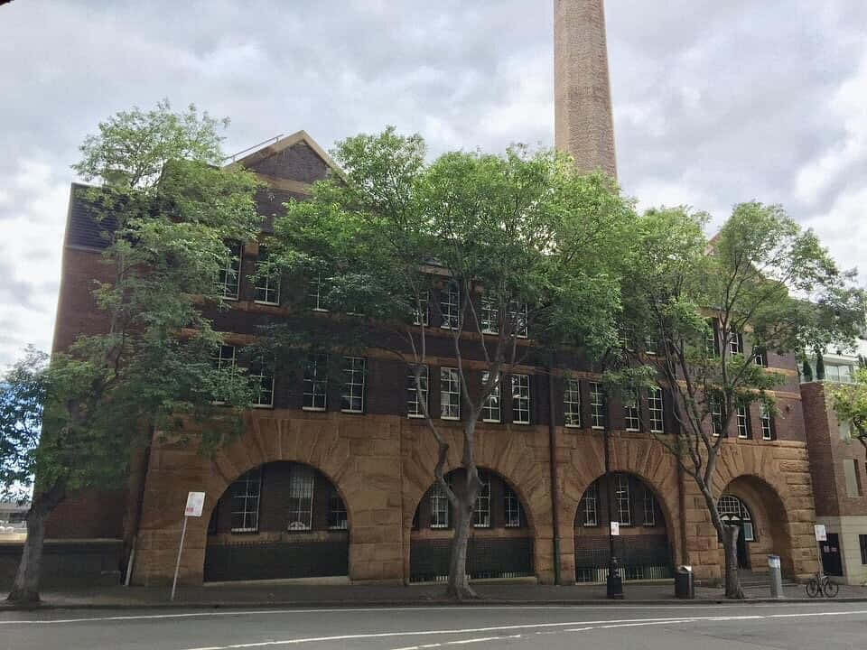 The Rocks Sydney, historic brick building, arched ground floor windows, SD Desktop Wallpaper