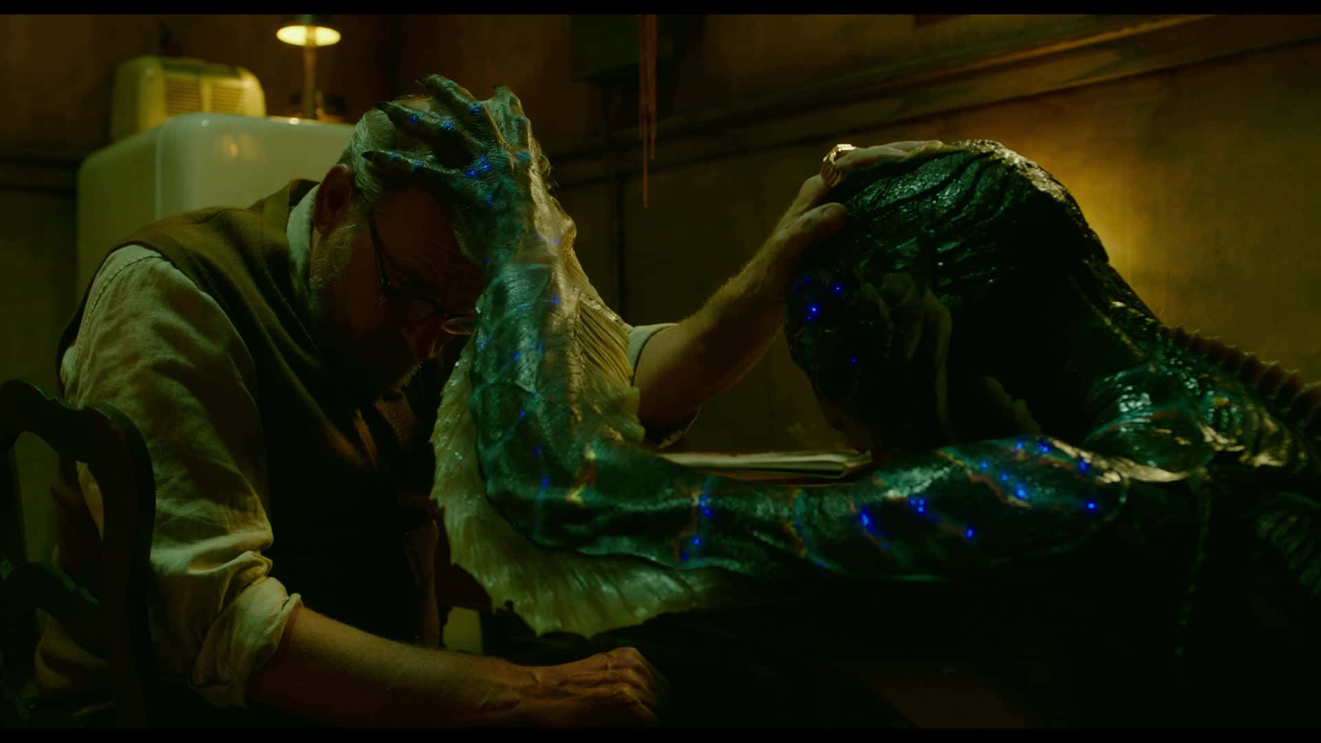 The Shape of Water, romantic scene, glowing blue alien creature, Full HD Desktop Wallpaper