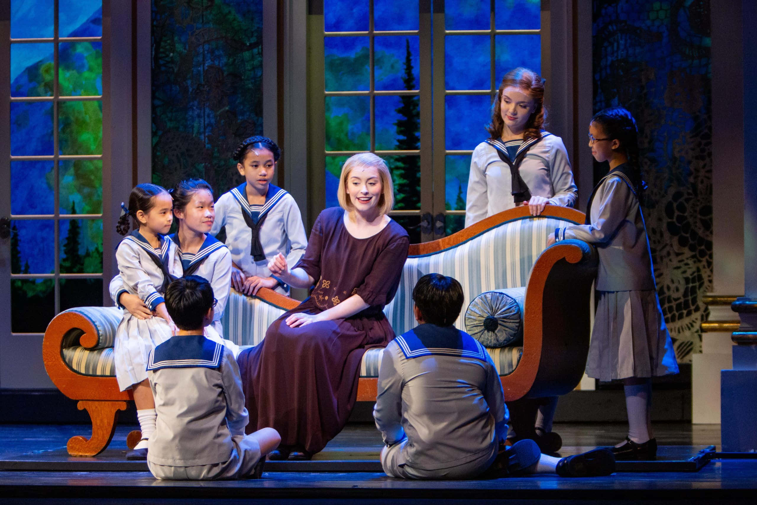 Sound of Music, maroon dress, striped couch, 2K Desktop Wallpaper