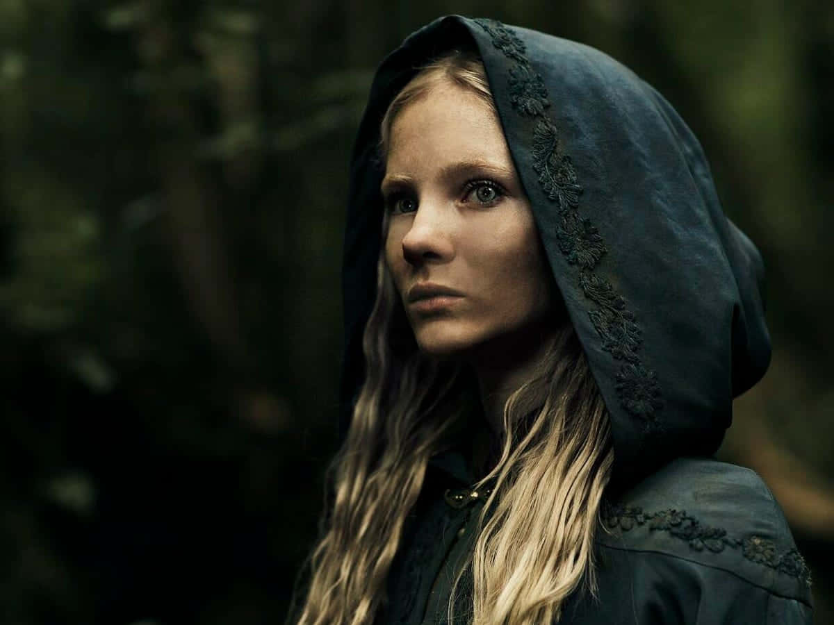 The Witcher characters, blonde hair, dark hooded cloak, SD Desktop Wallpaper