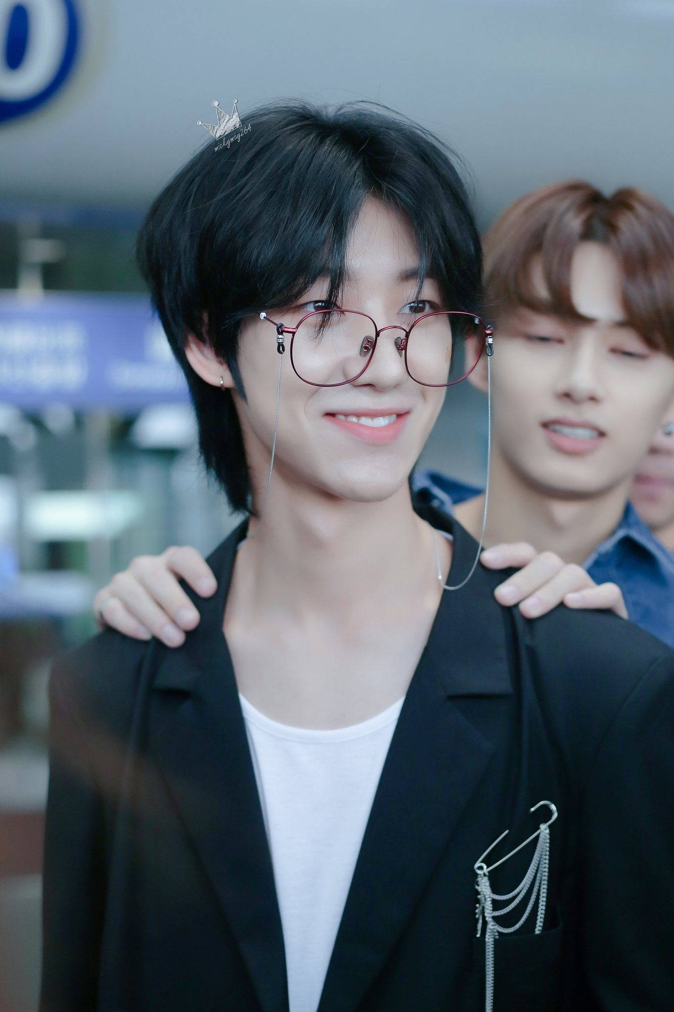 The8, black hair, red glasses, Full HD Phone Wallpaper
