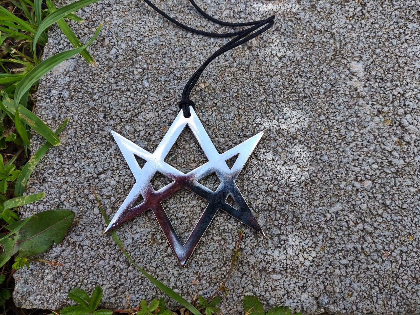 Thelema, metallic pentagram, black cord, HD Desktop Wallpaper