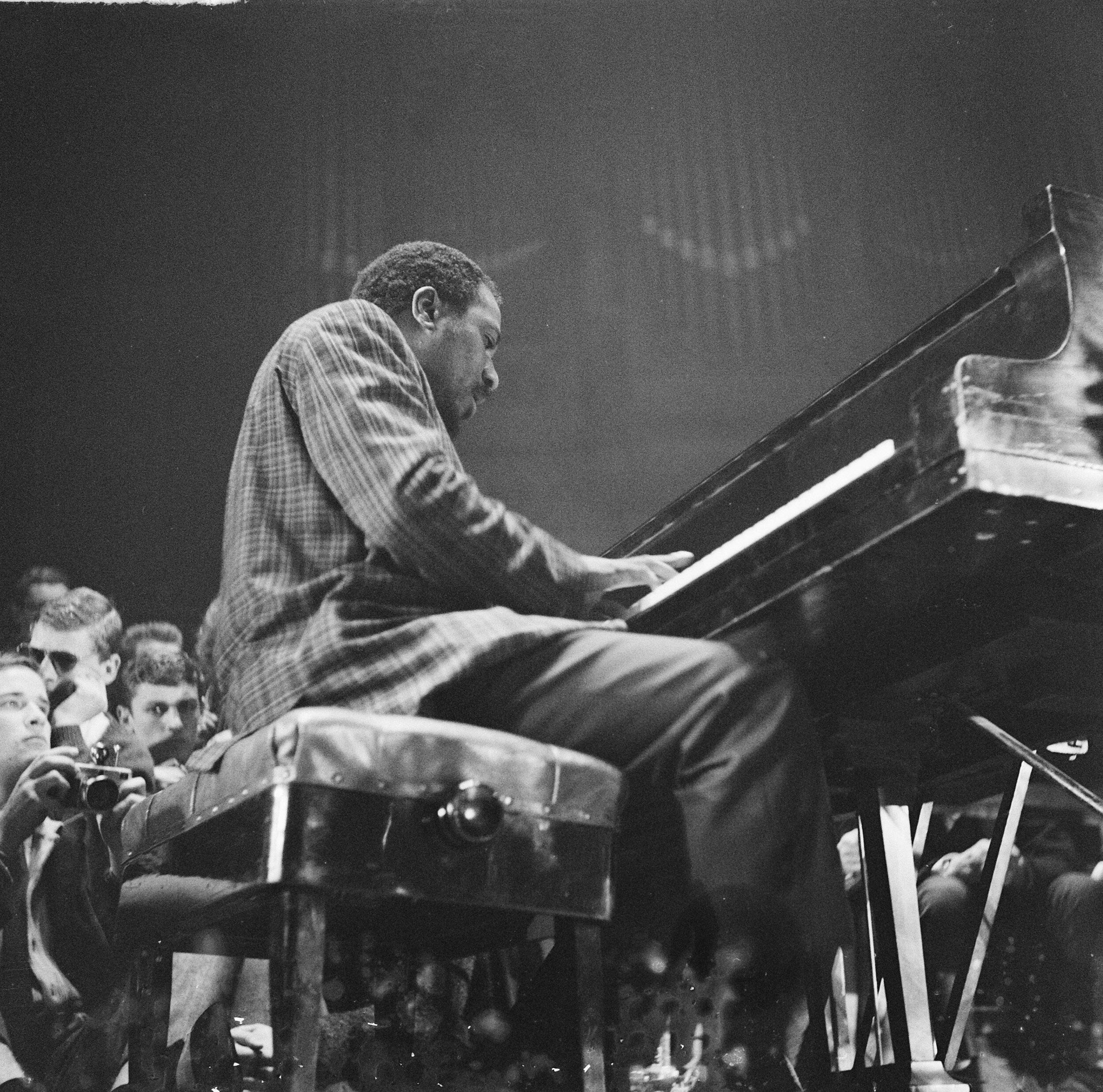 Thelonious Monk, grand piano, stage lights, Full HD Desktop Wallpaper