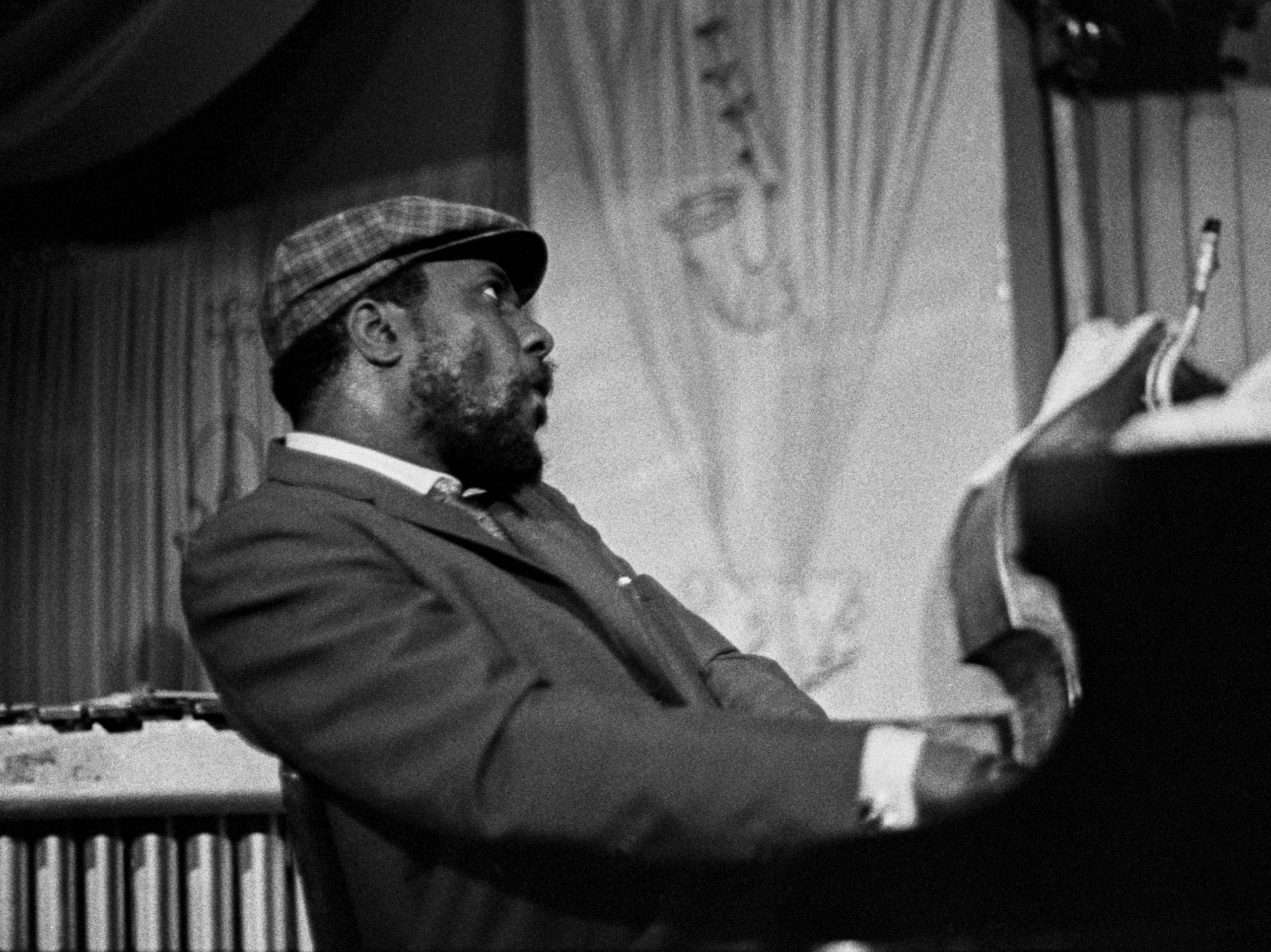Thelonious Monk, plaid cap, suit, 2K Desktop Wallpaper
