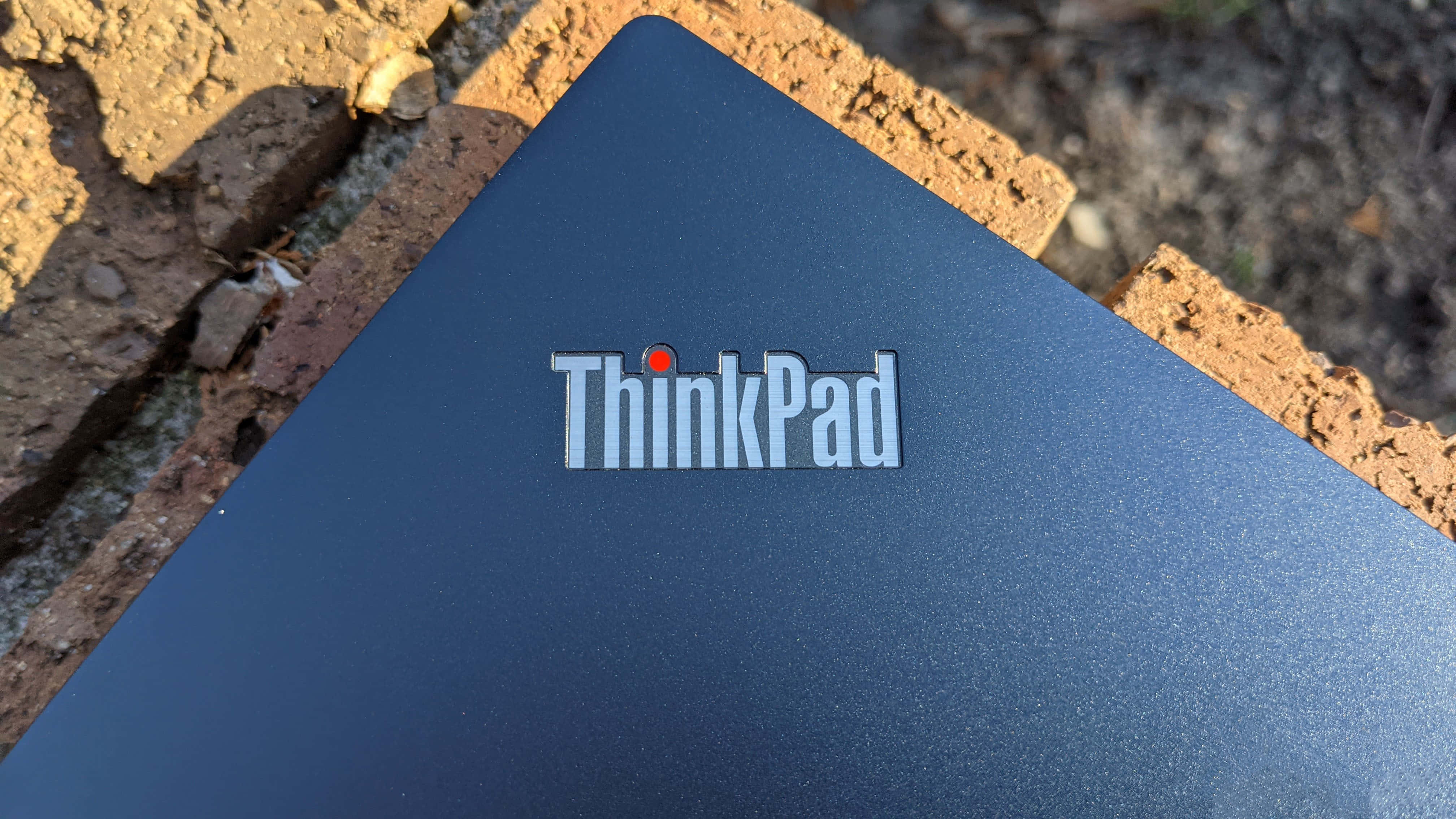 ThinkPad, dark blue, weathered red bricks, 4K Desktop Wallpaper