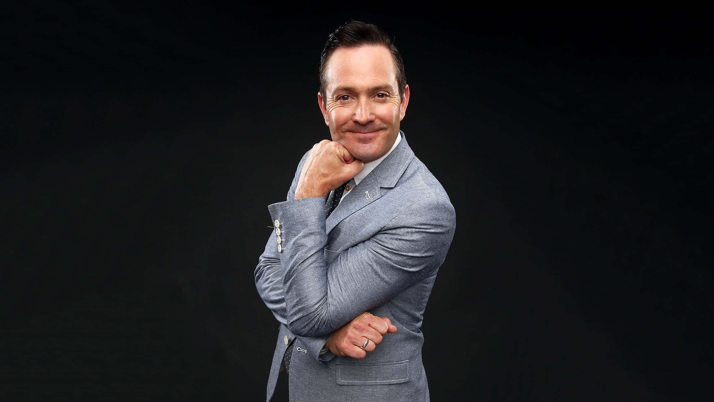 Thomas Lennon, gray suit, black background, Full HD Desktop Wallpaper