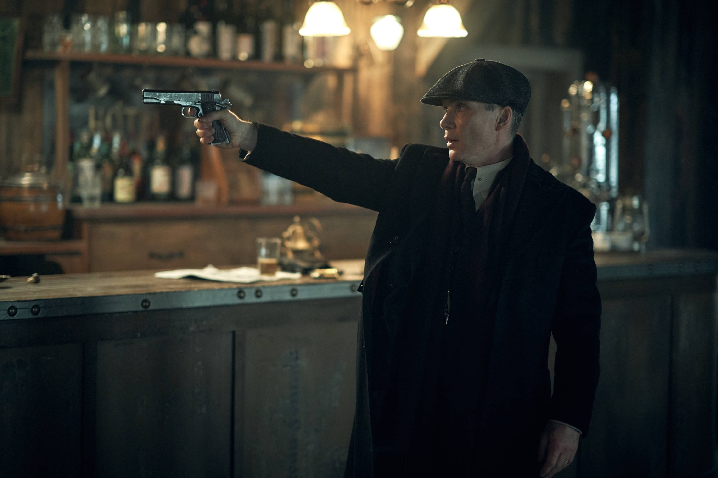 Thomas Shelby, flat cap, coat, 2K Desktop Wallpaper
