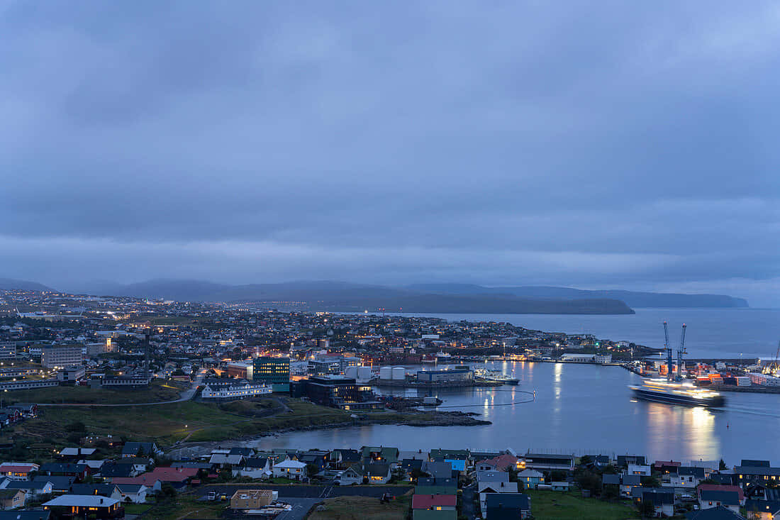 Thorshavn, dreamy blue sky, coastal town, SD Desktop Wallpaper