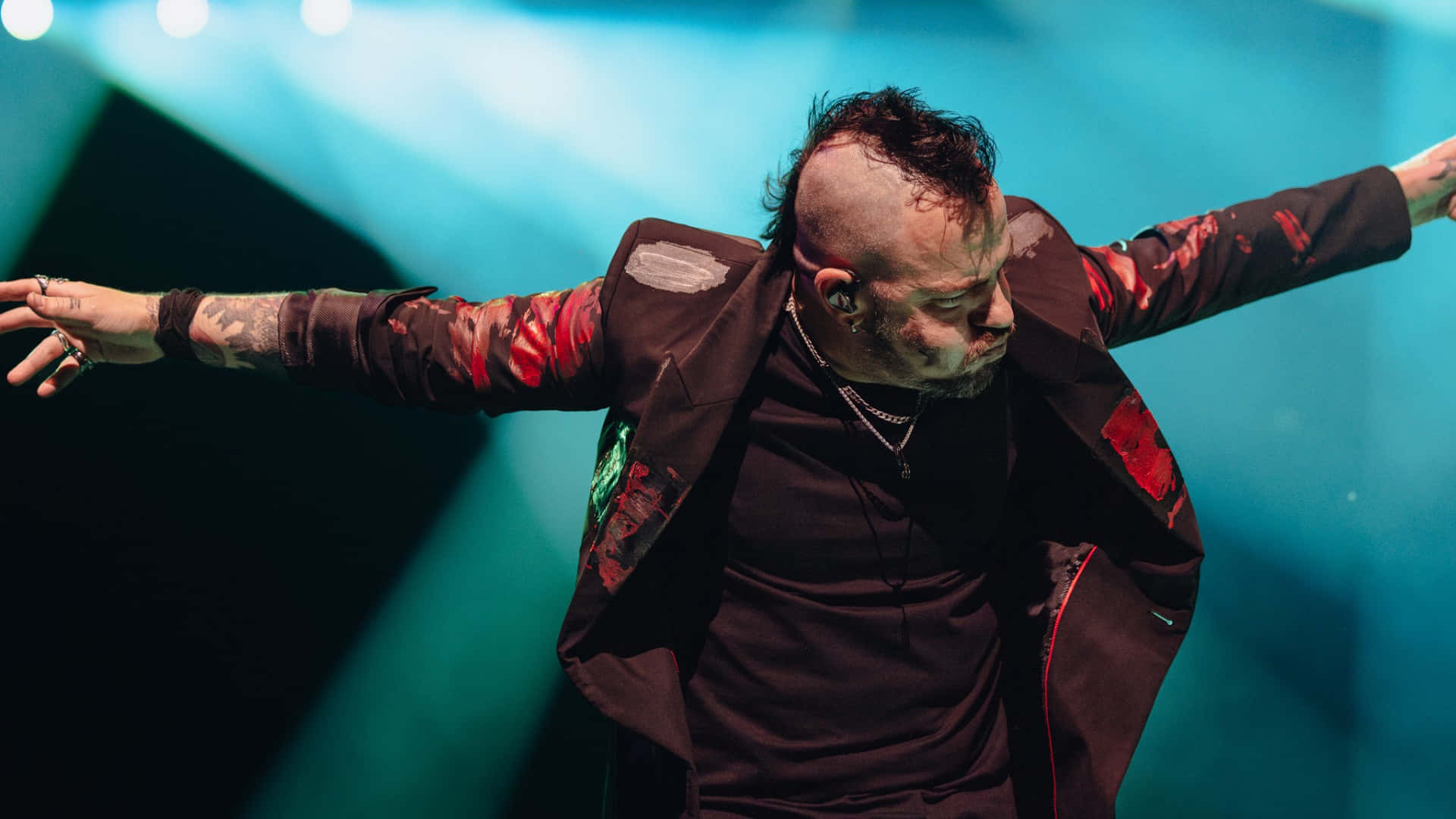 Three Days Grace, tattooed man, shaved head, Full HD Desktop Wallpaper