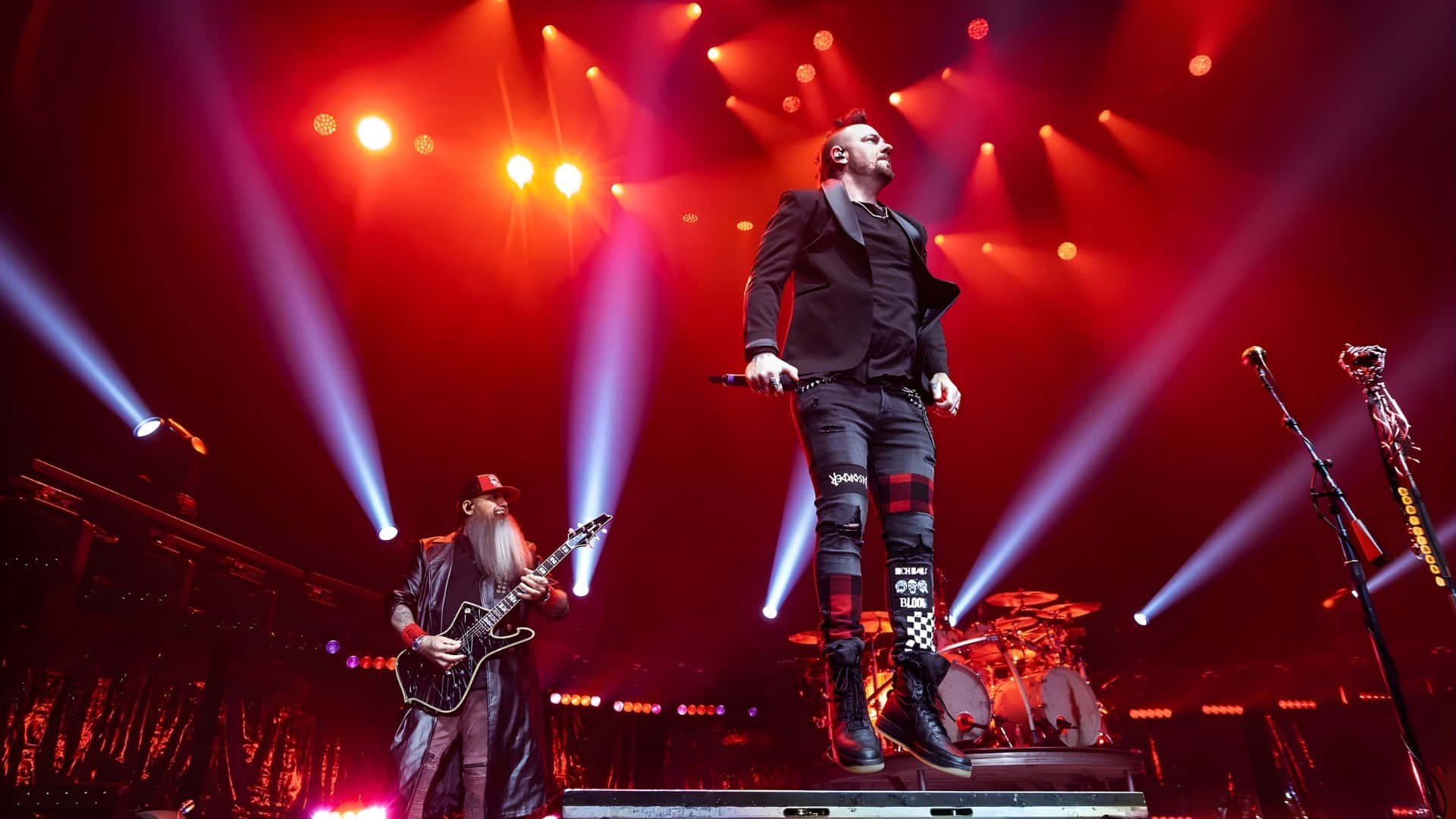 Three Days Grace, red and blue stage lights, guitarist, Full HD Desktop Wallpaper