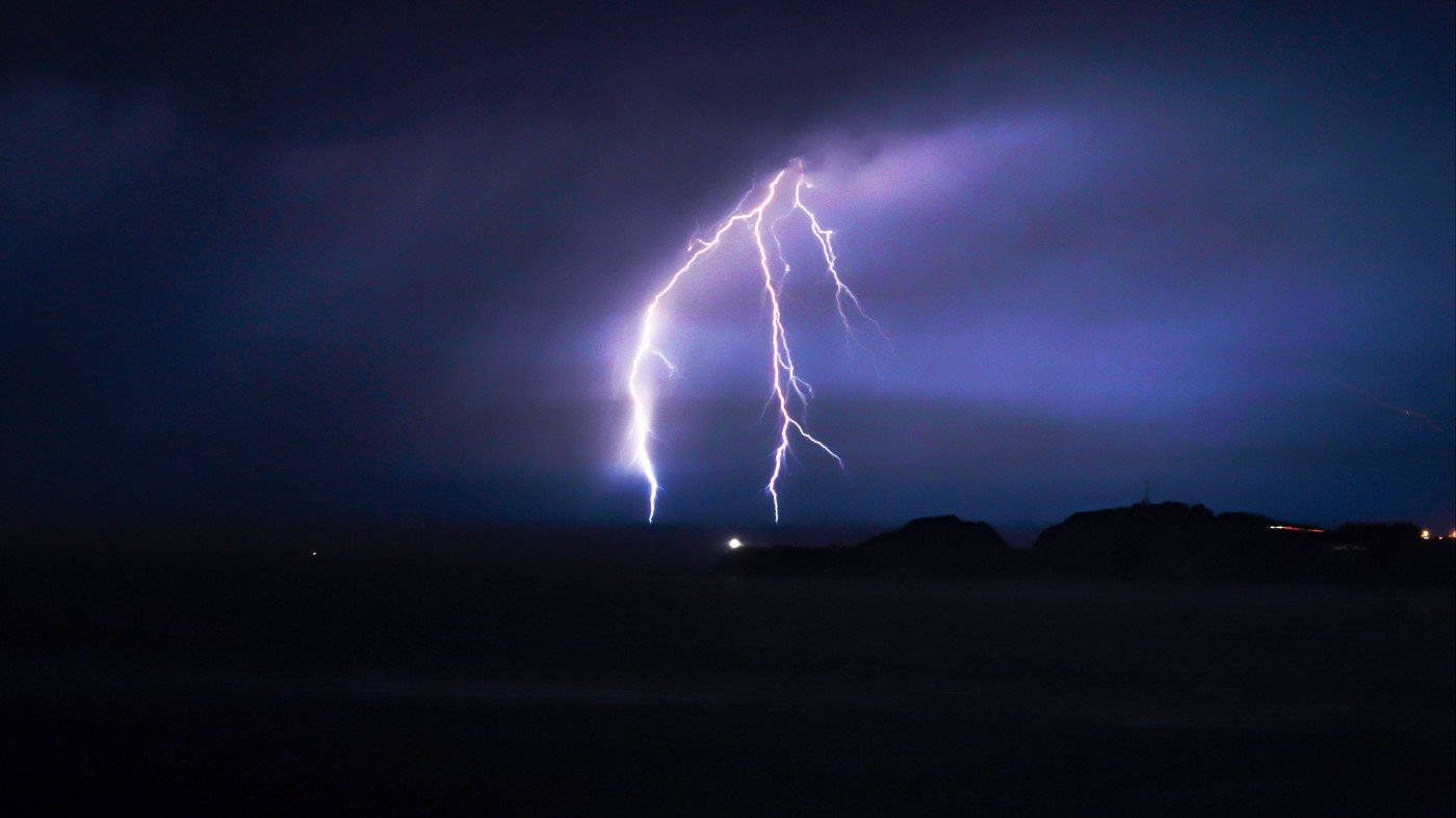 Thunderstorm, lightning bolt, dark stormy sky, HD Desktop Wallpaper