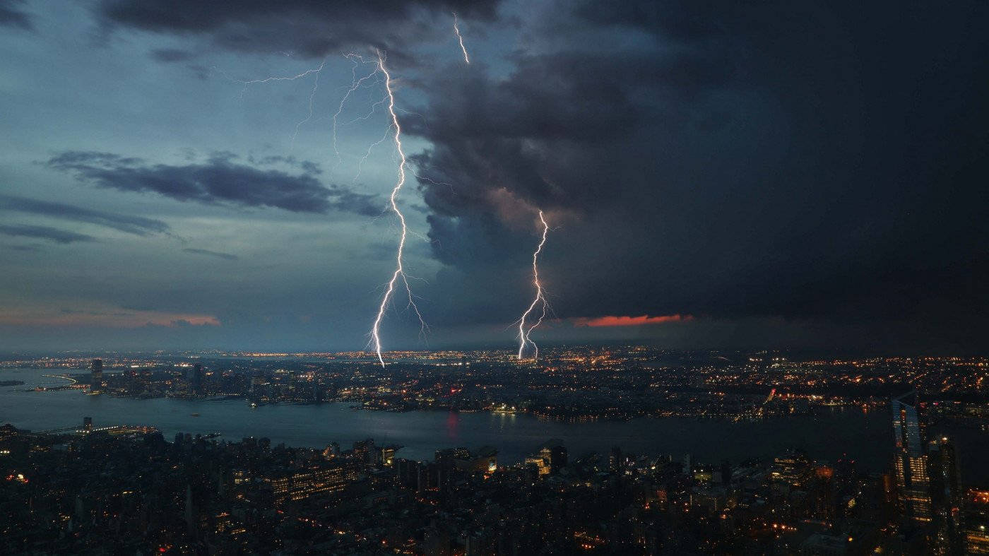 Thunderstorm, cityscape, twilight sky, HD Desktop Wallpaper