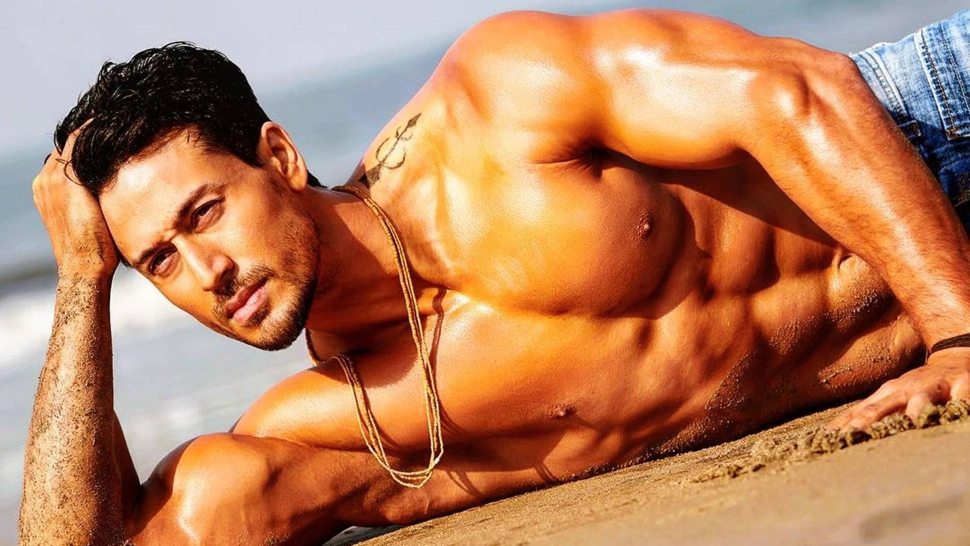 Tiger Shroff, sand, sunlit, Full HD Desktop Wallpaper