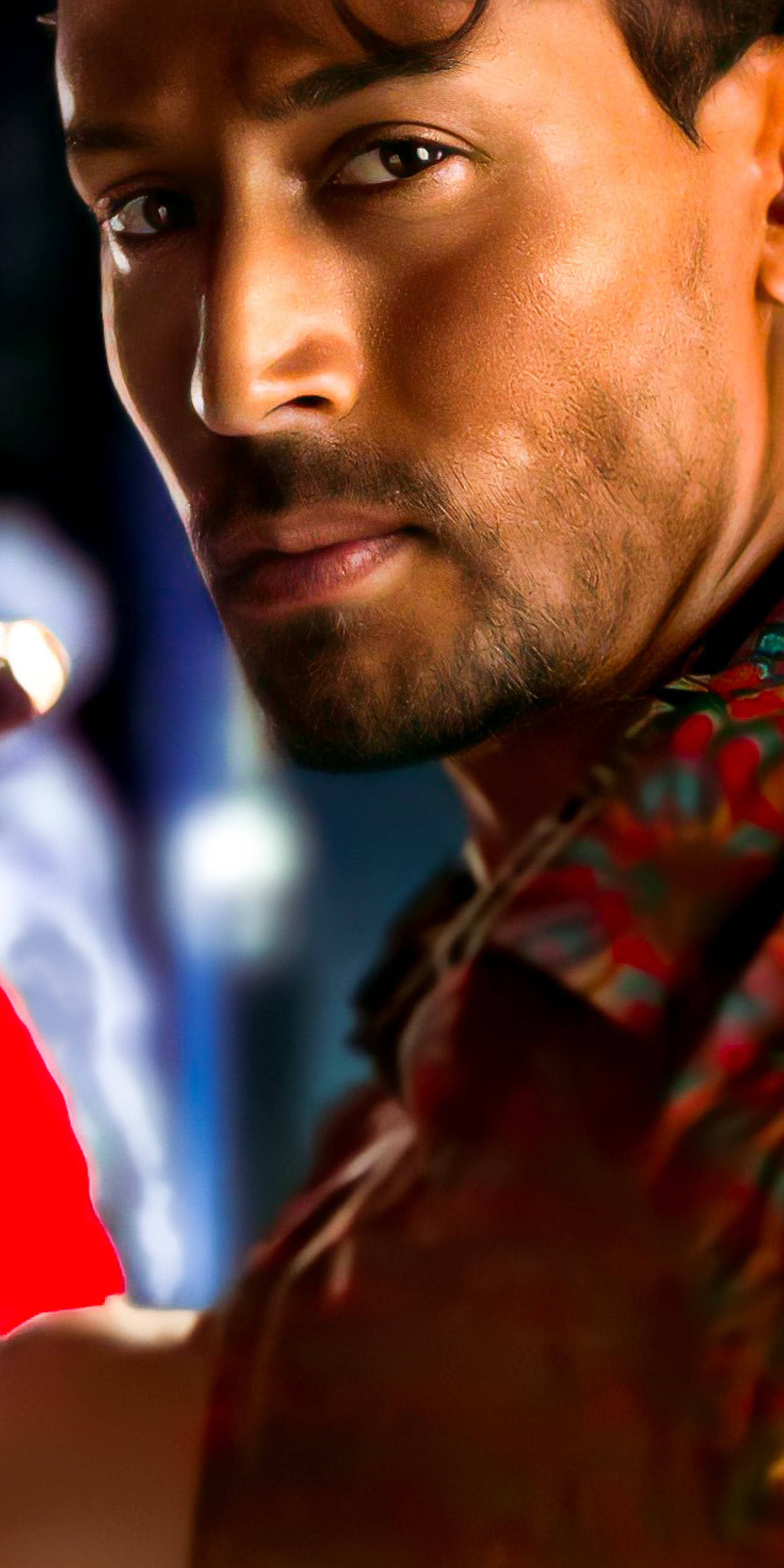Tiger Shroff, close-up, intense eyes, 4K Phone Wallpaper