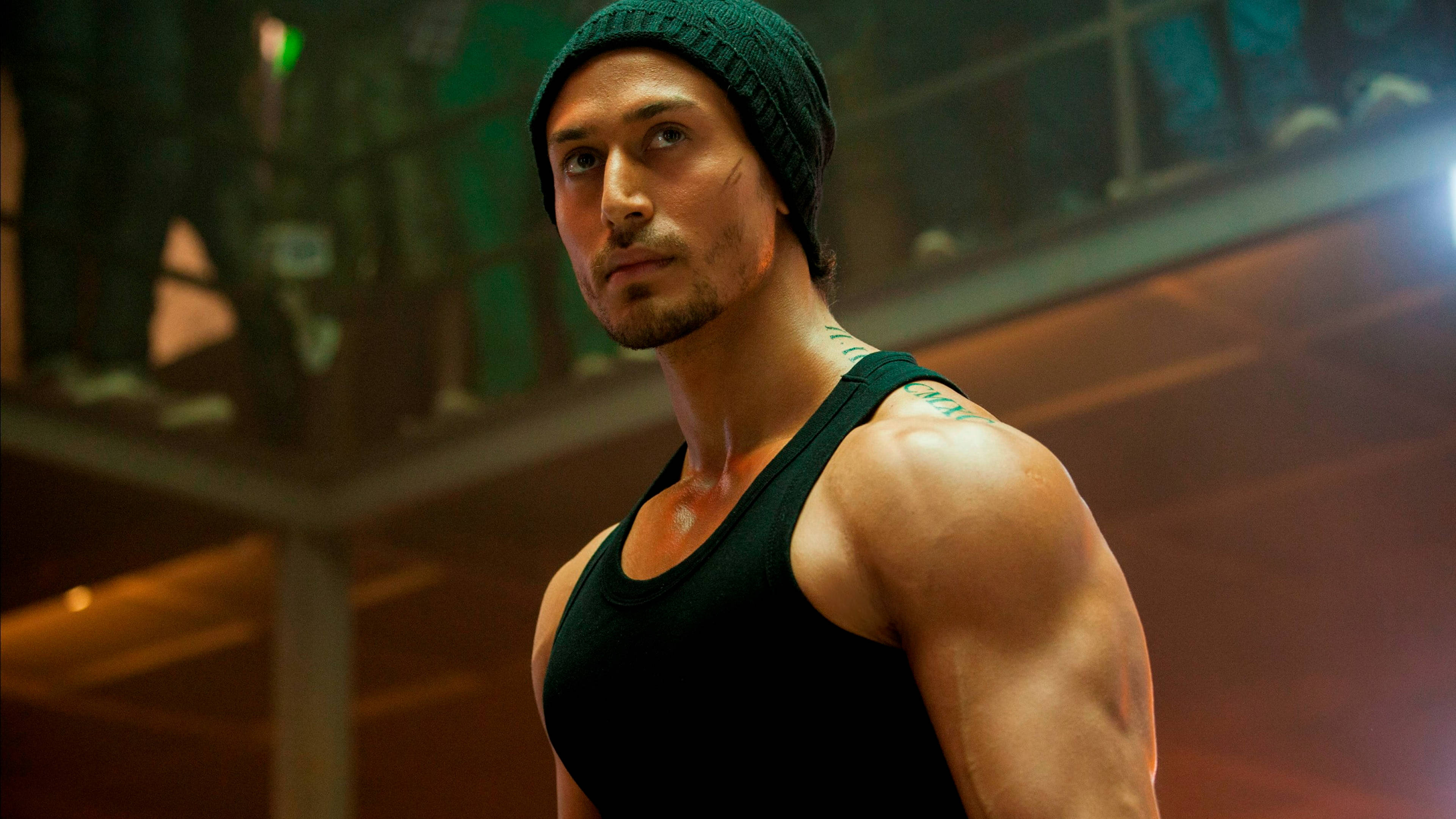 Tiger Shroff, green beanie, tank top, 4K Desktop Wallpaper