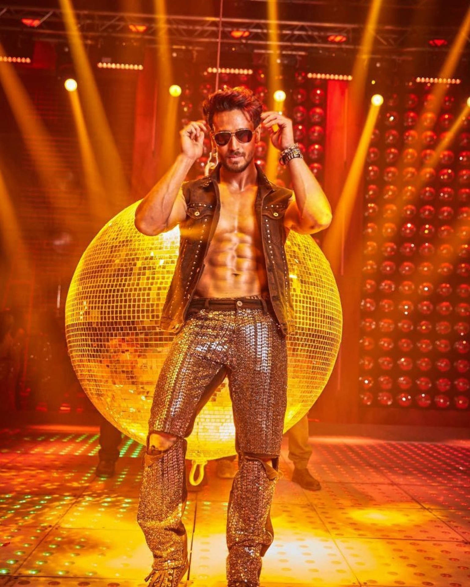 Tiger Shroff, disco stage, giant mirror ball, Full HD Phone Wallpaper